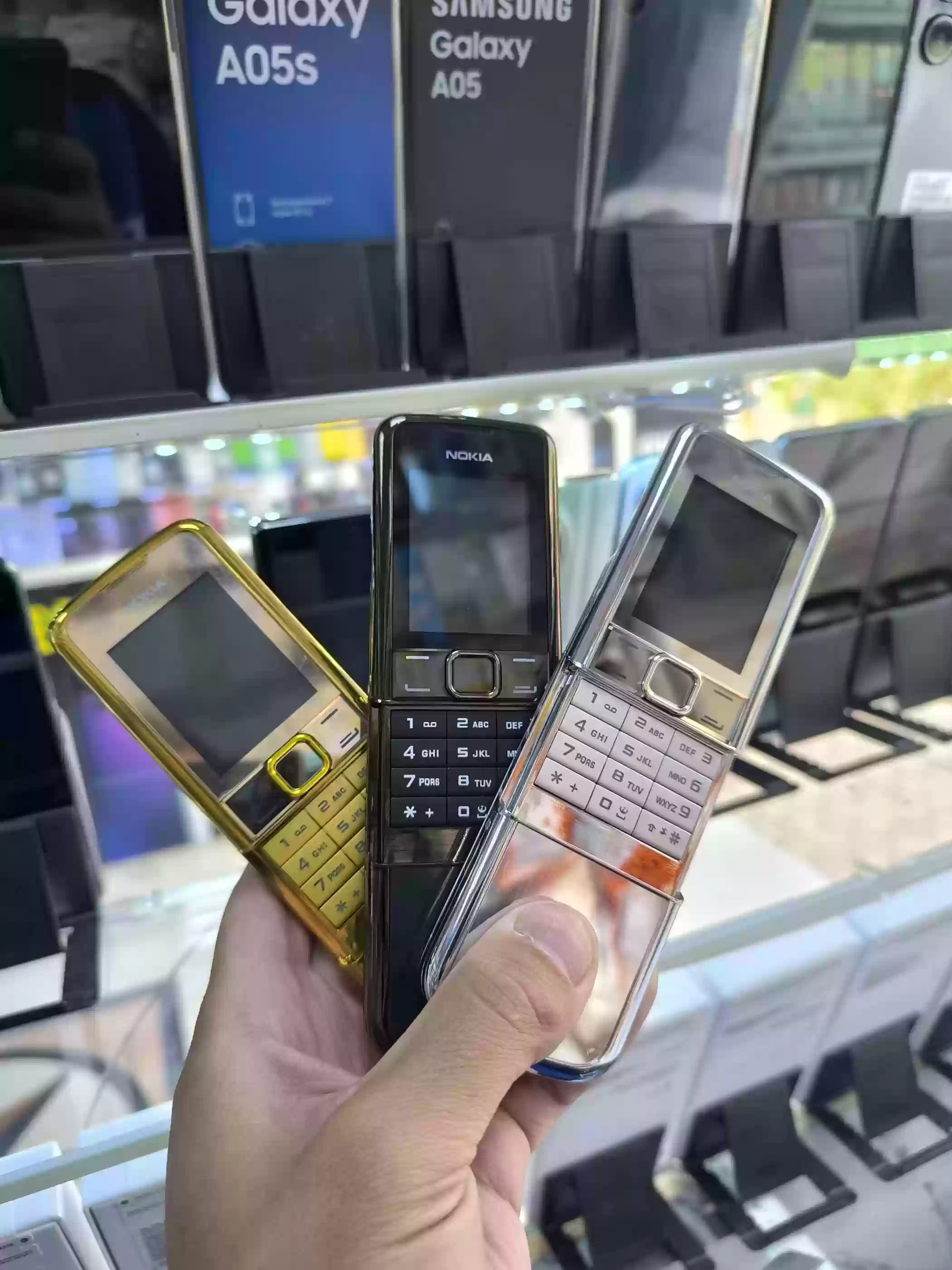 NOKIA 8800