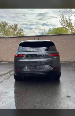Land rover Range rover sport 2024
