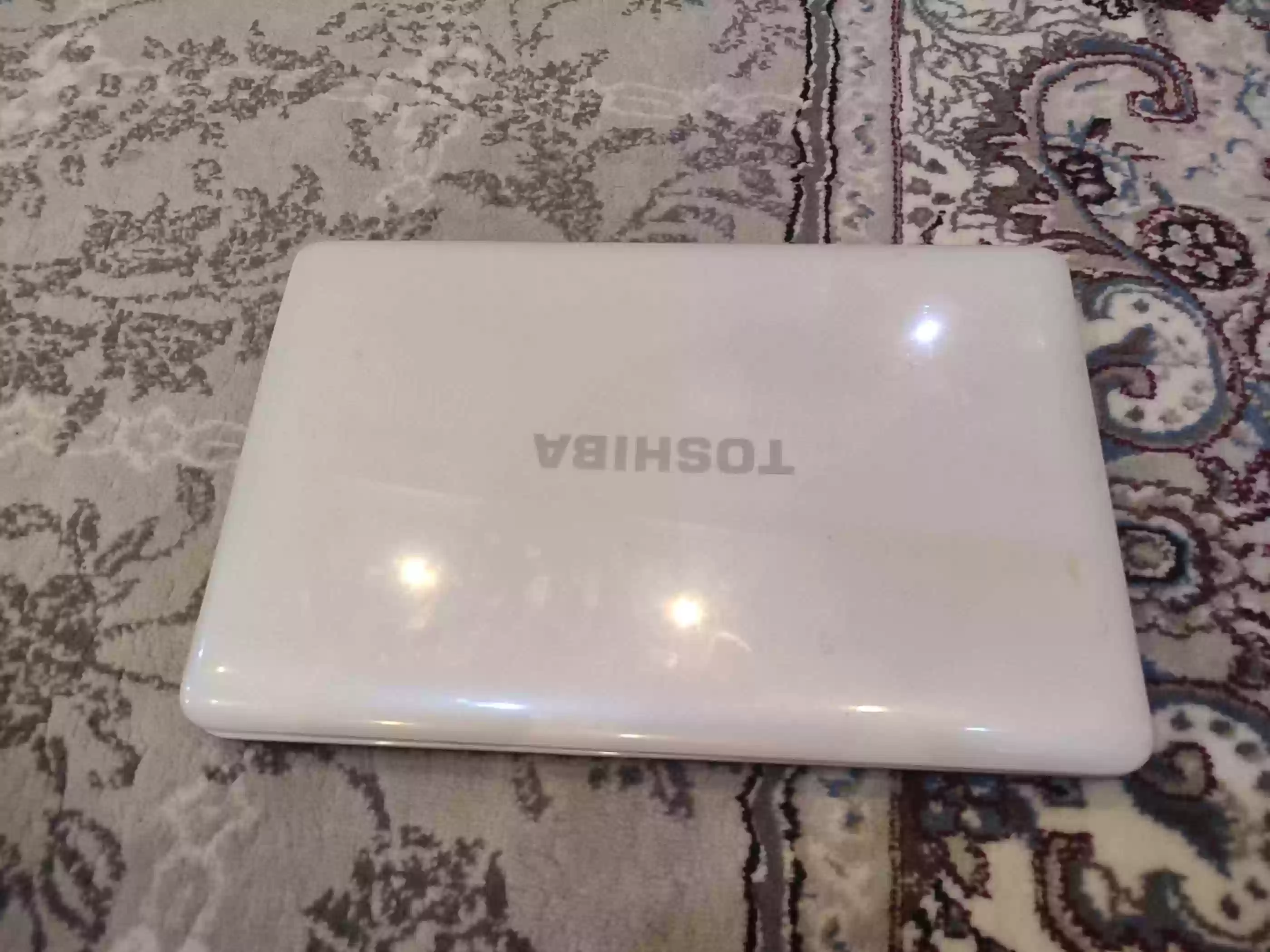 Ноутбук Toshiba