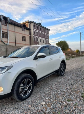 Toyota Rav 4 2015
