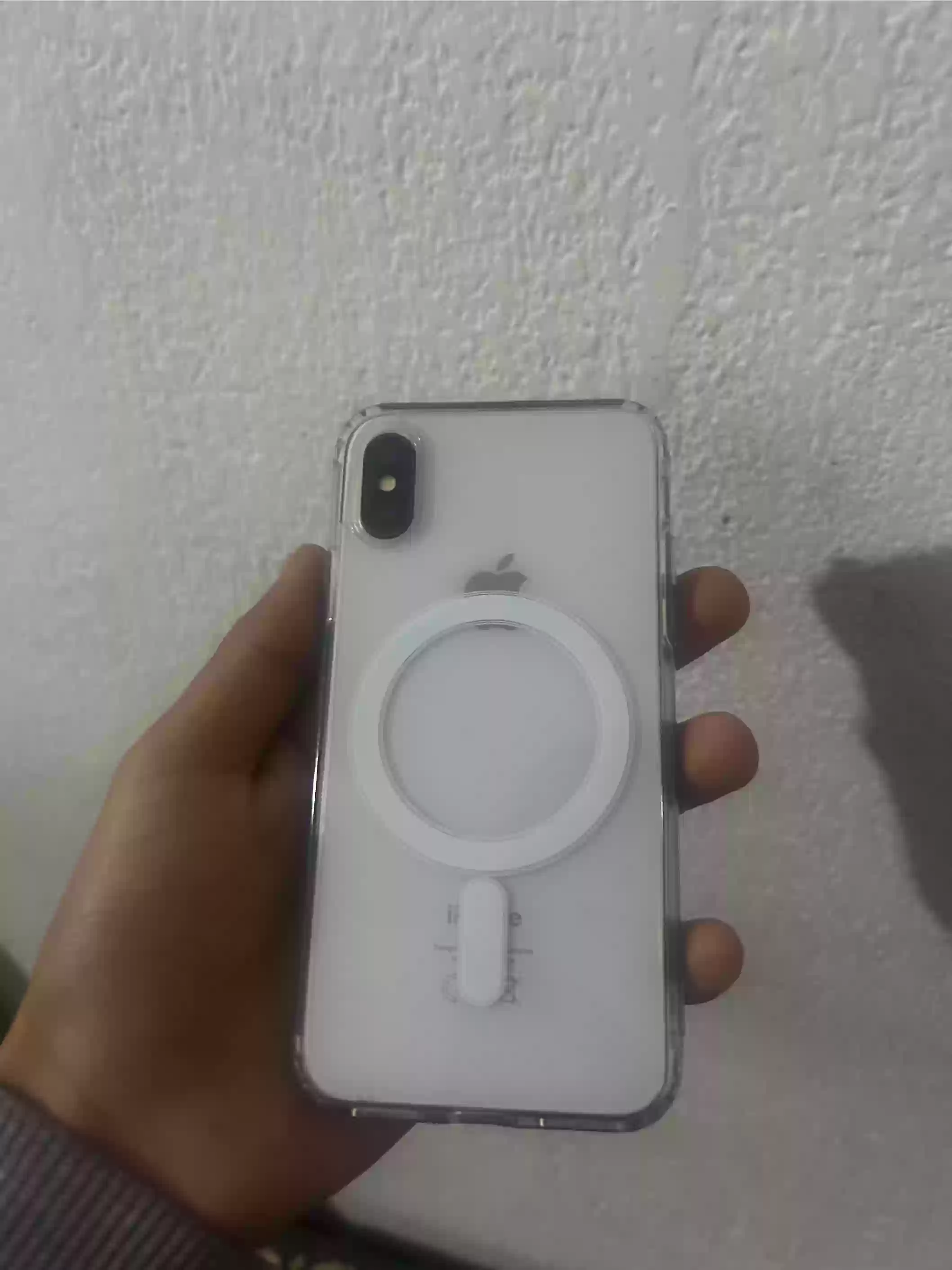 х 64🧠100🔋