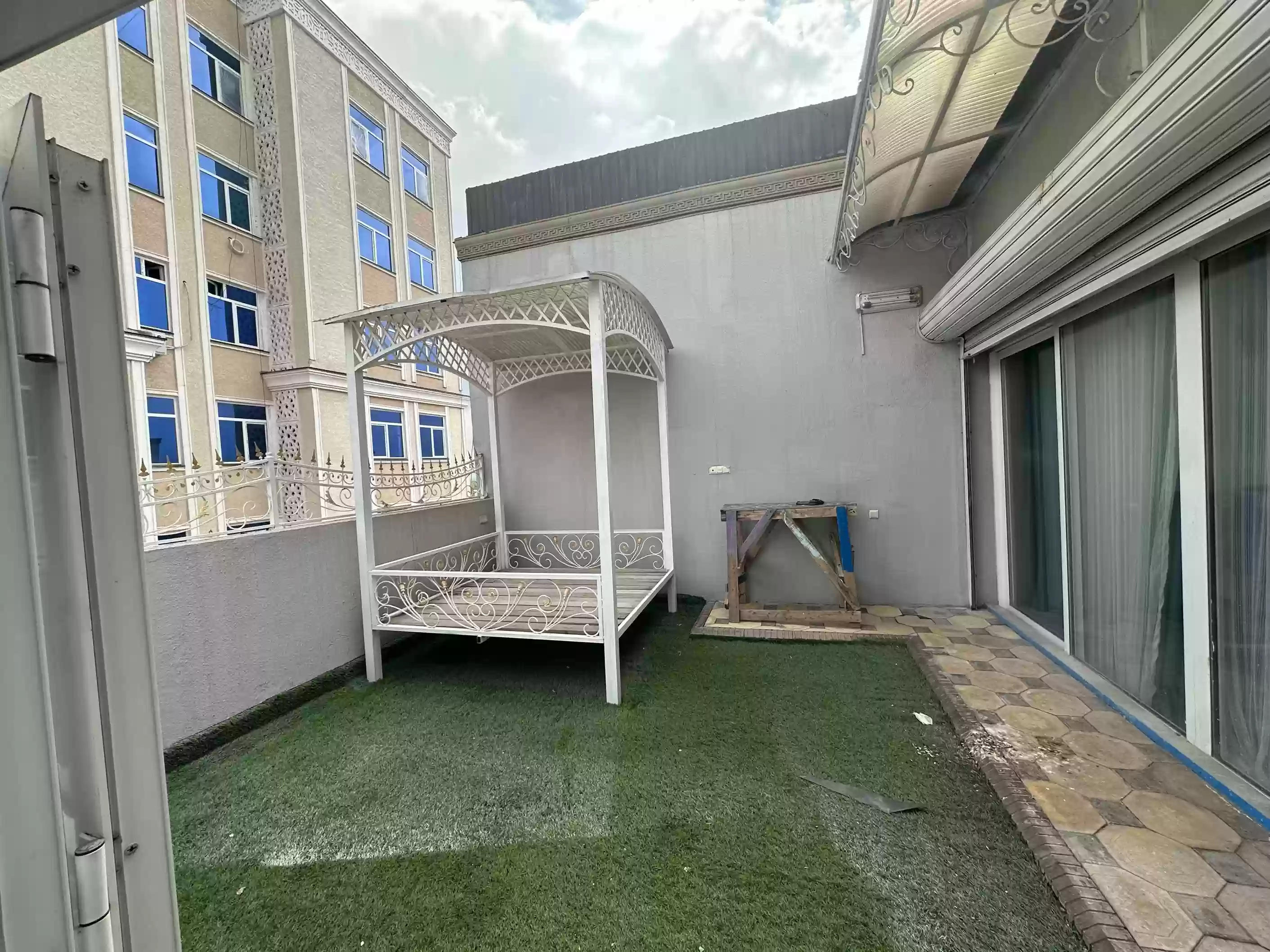 3-к квартира, 11 этаж, 115 м², Молодежный театр