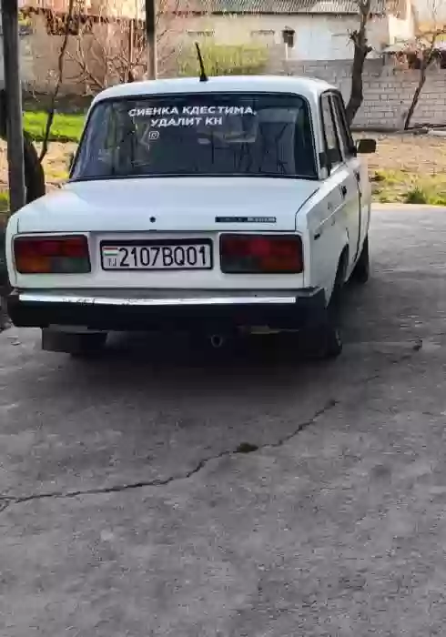 Ваз 2107 год 2002  цена 25000