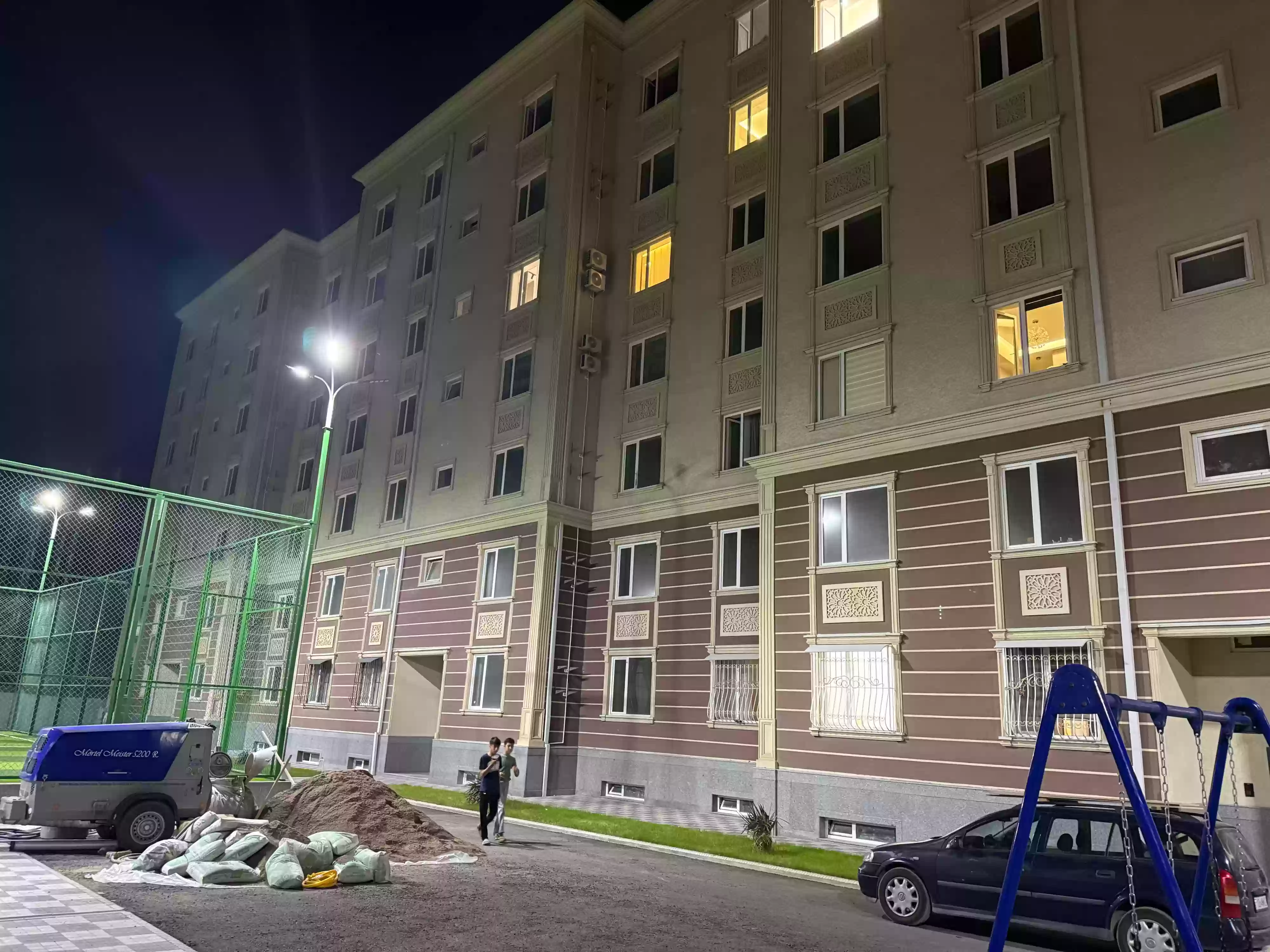 2-к квартира, 4 этаж, 79 м², 8 микрорайон