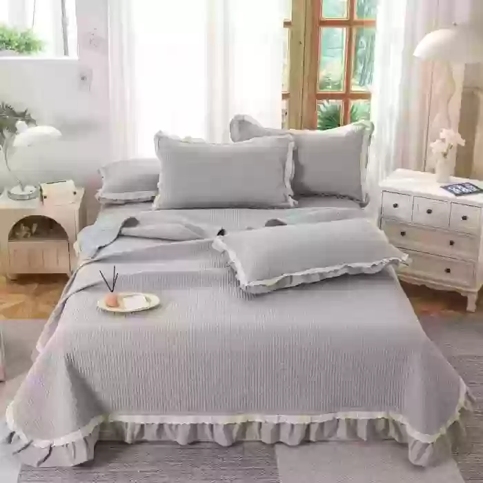 качественный двуспальный летний покрывало 