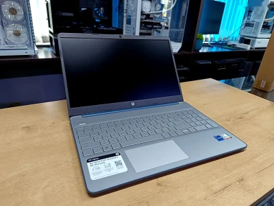 Ноутбук HP Laptop 15 Core i5-1235U / 8GB / 256GB SSD