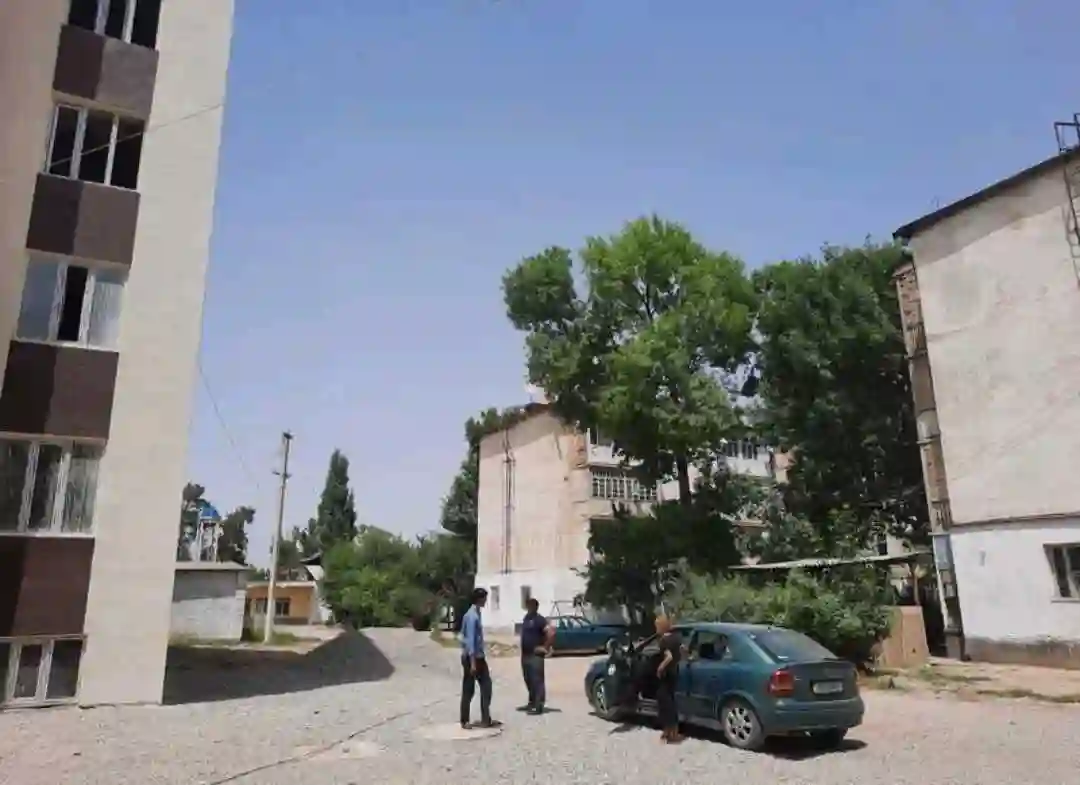 2-к квартира, 3 этаж, 56 м², Фирдавси, шахраки Шарора