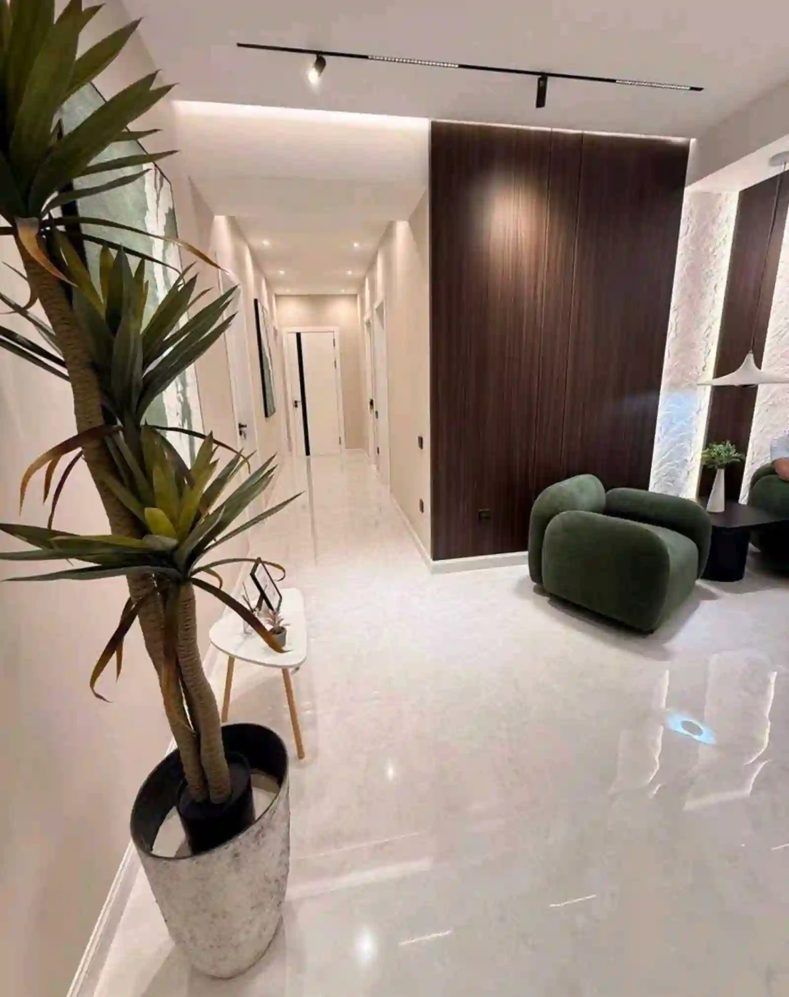 3-к квартира, 10 этаж, 132 м², Шохмансур