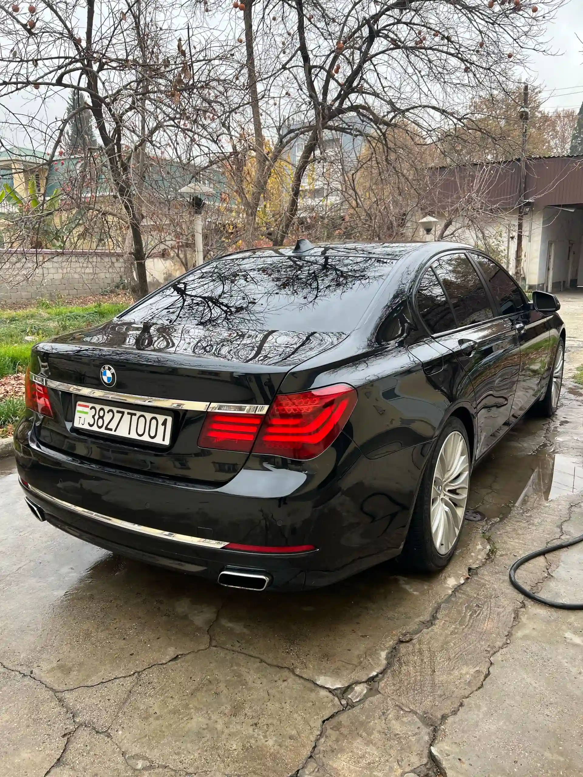 BMW 7 series 2012
