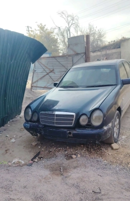 Mercedes-benz E class 1997