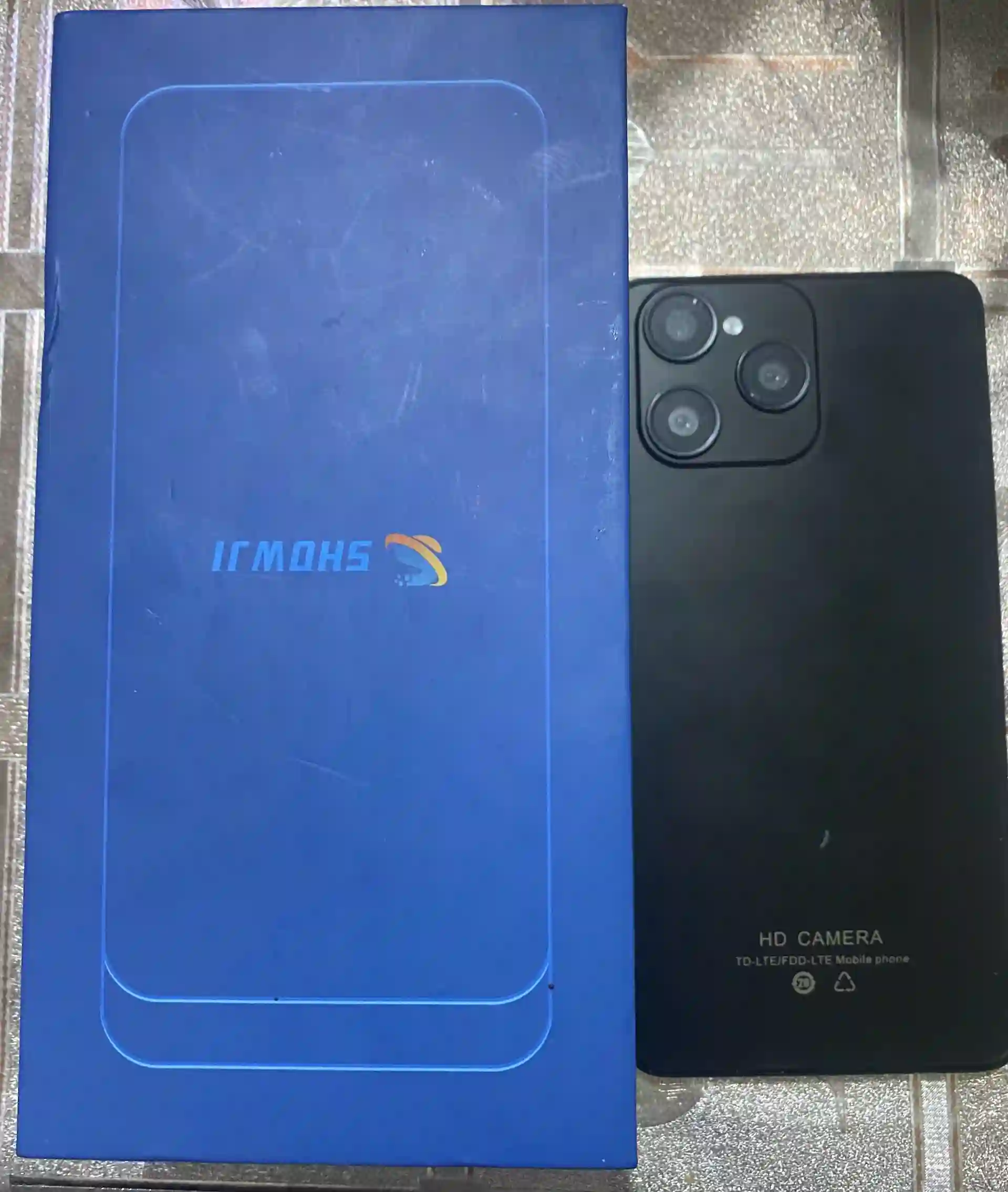 HD CAMERA