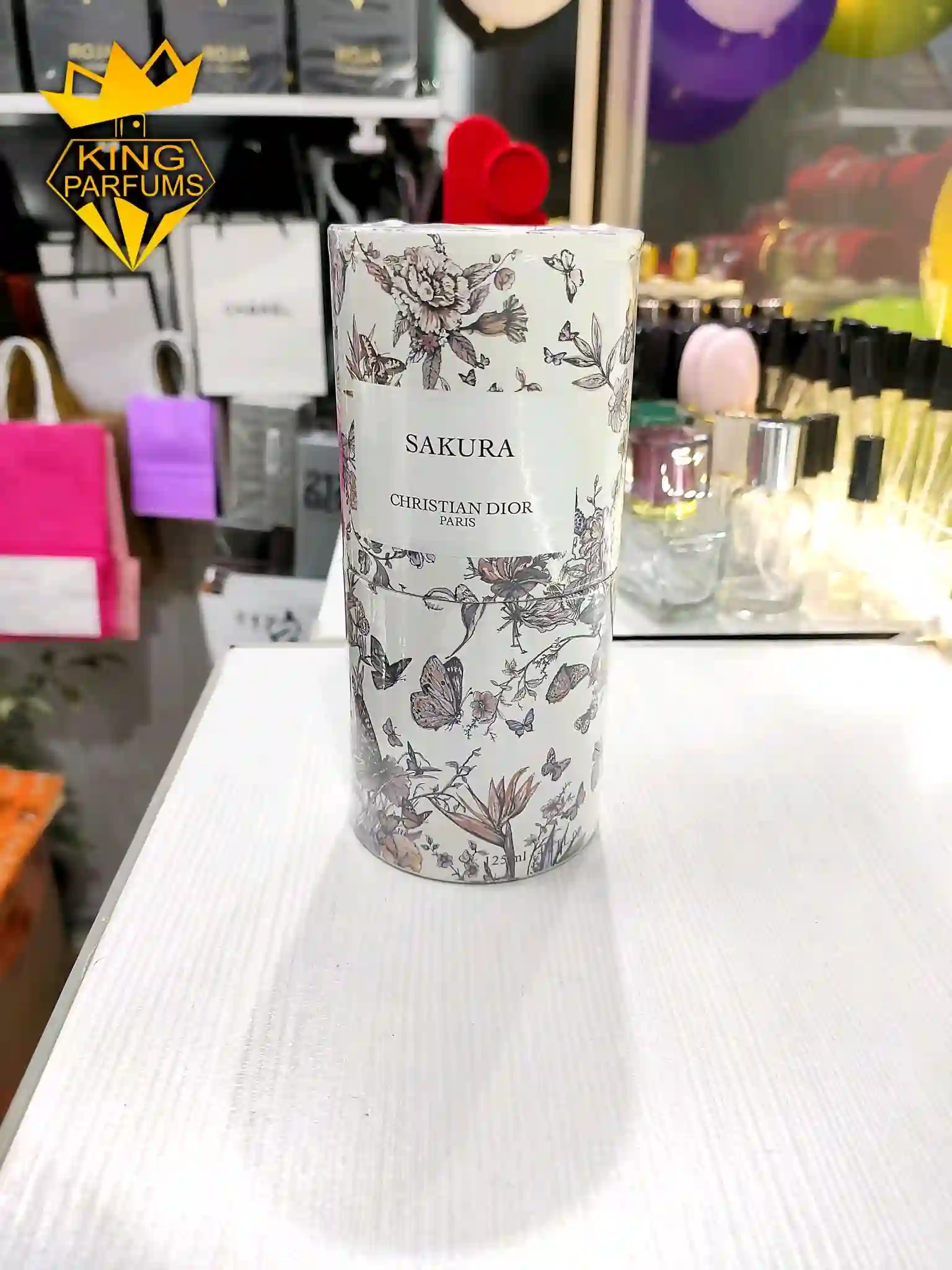 Парфюм Dior Sakura