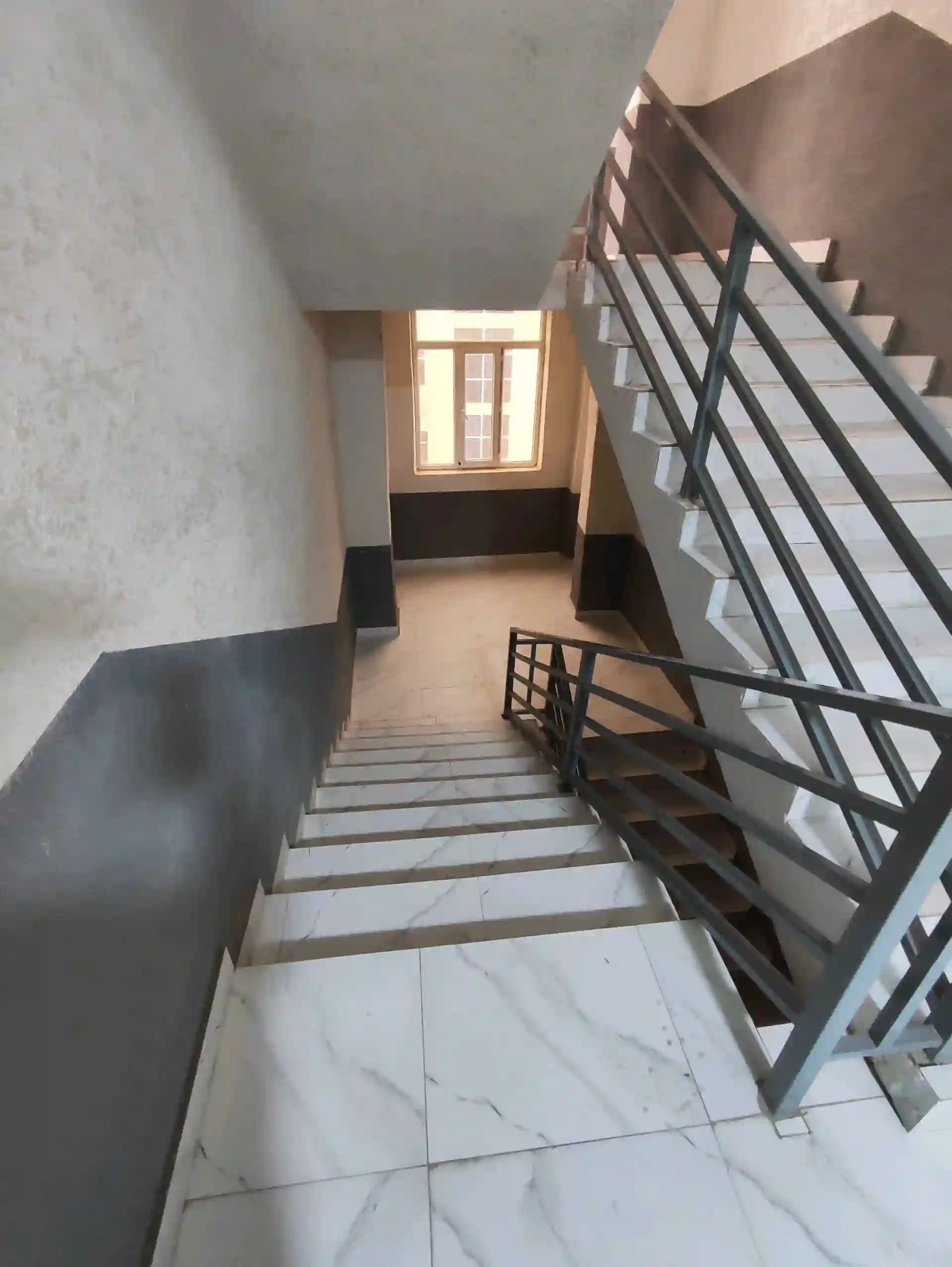 2-к квартира, 7 этаж, 77 м², 1мкр — миниатюра 5