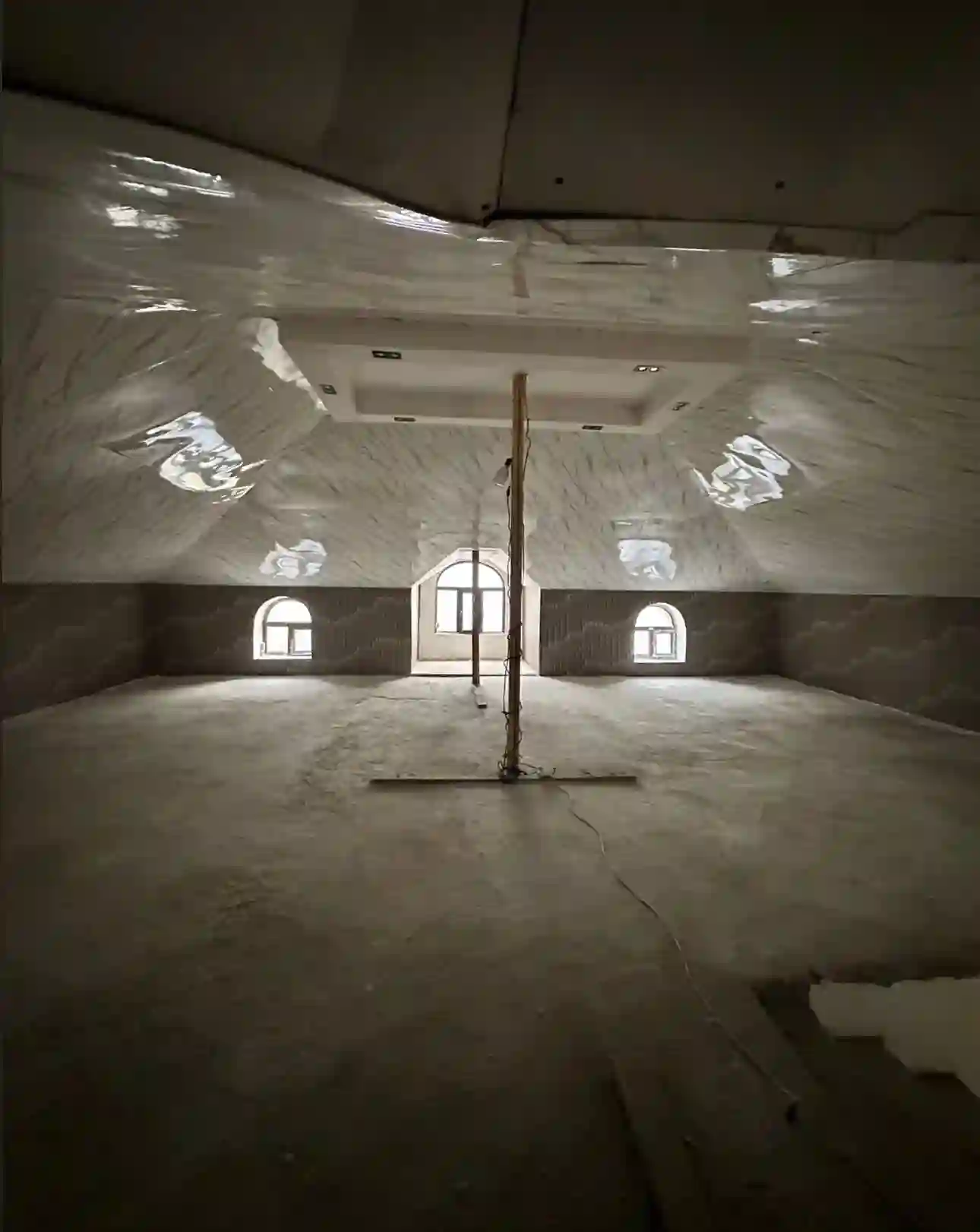 2 этажный, 5-комн. дом, 300 м², 3 соток, ховарон — миниатюра 12