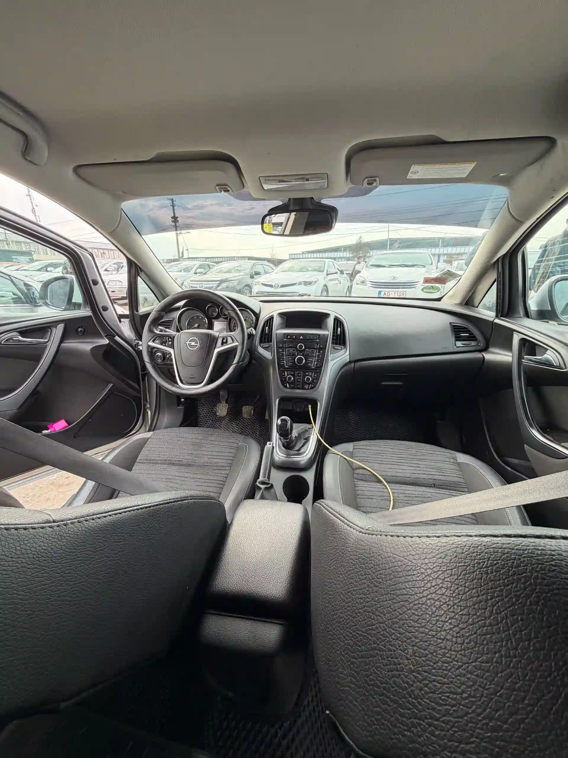 Opel Zafira 2016