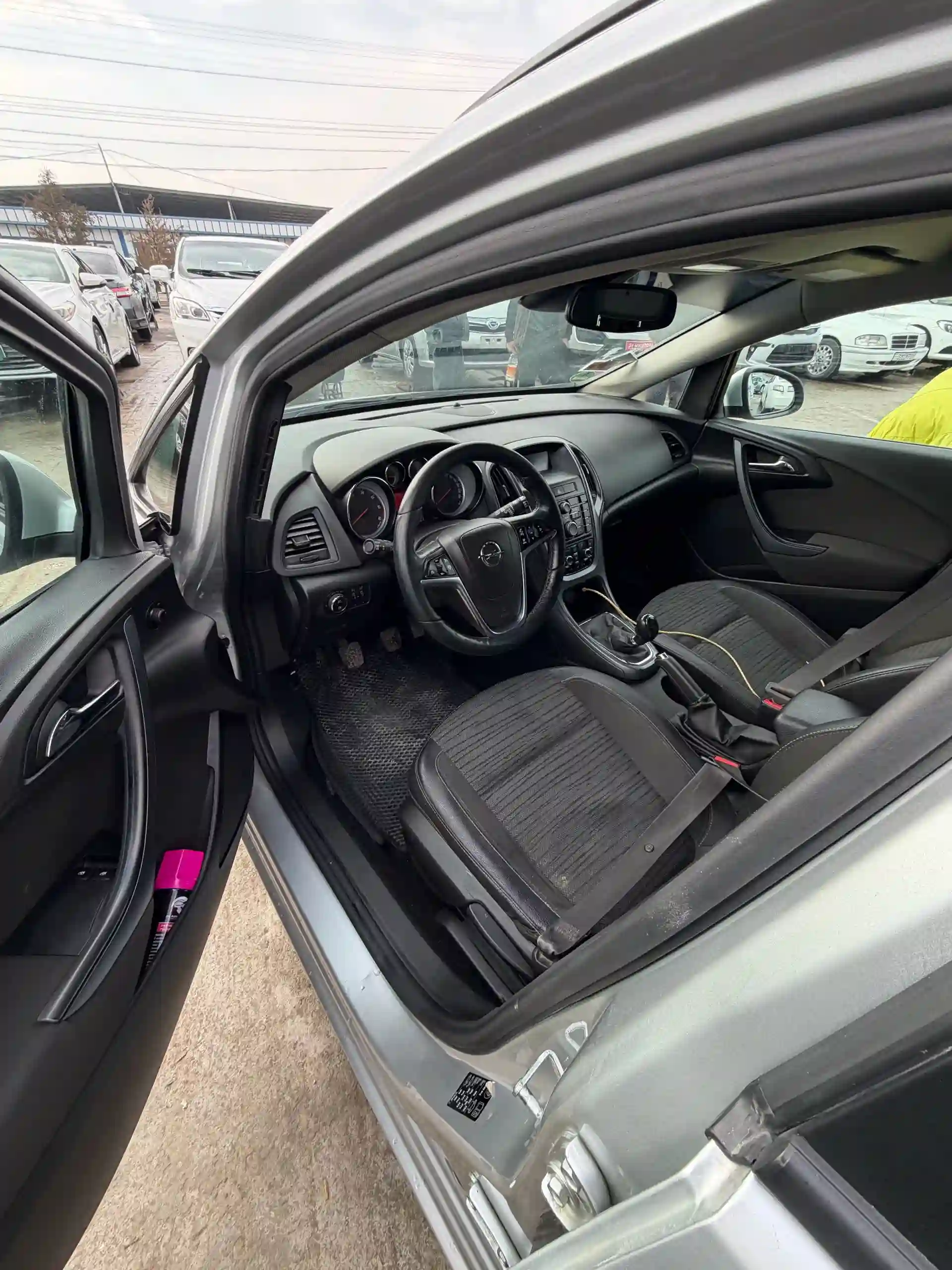Opel Zafira 2016