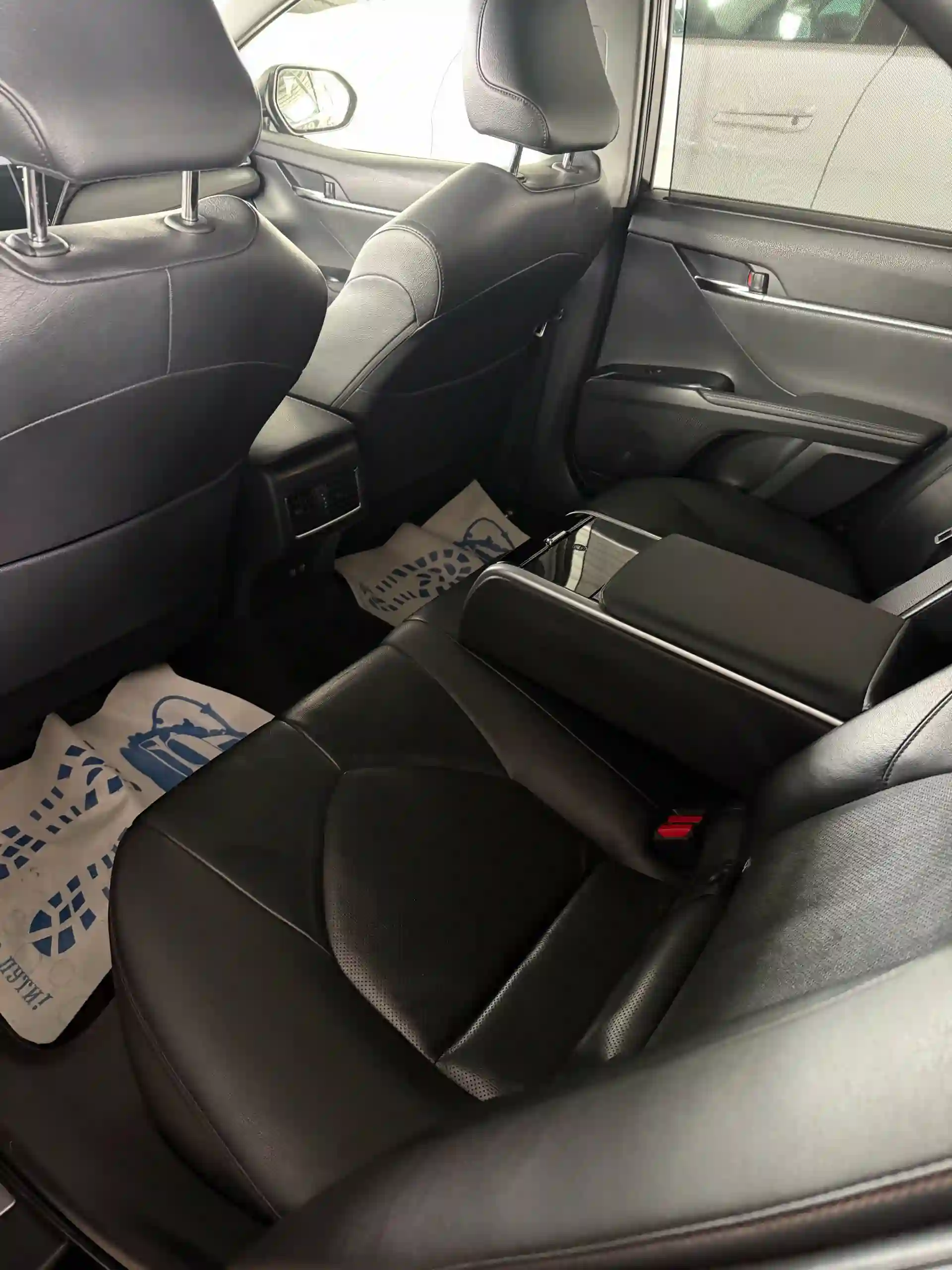 Toyota Camry 2020 — миниатюра 3