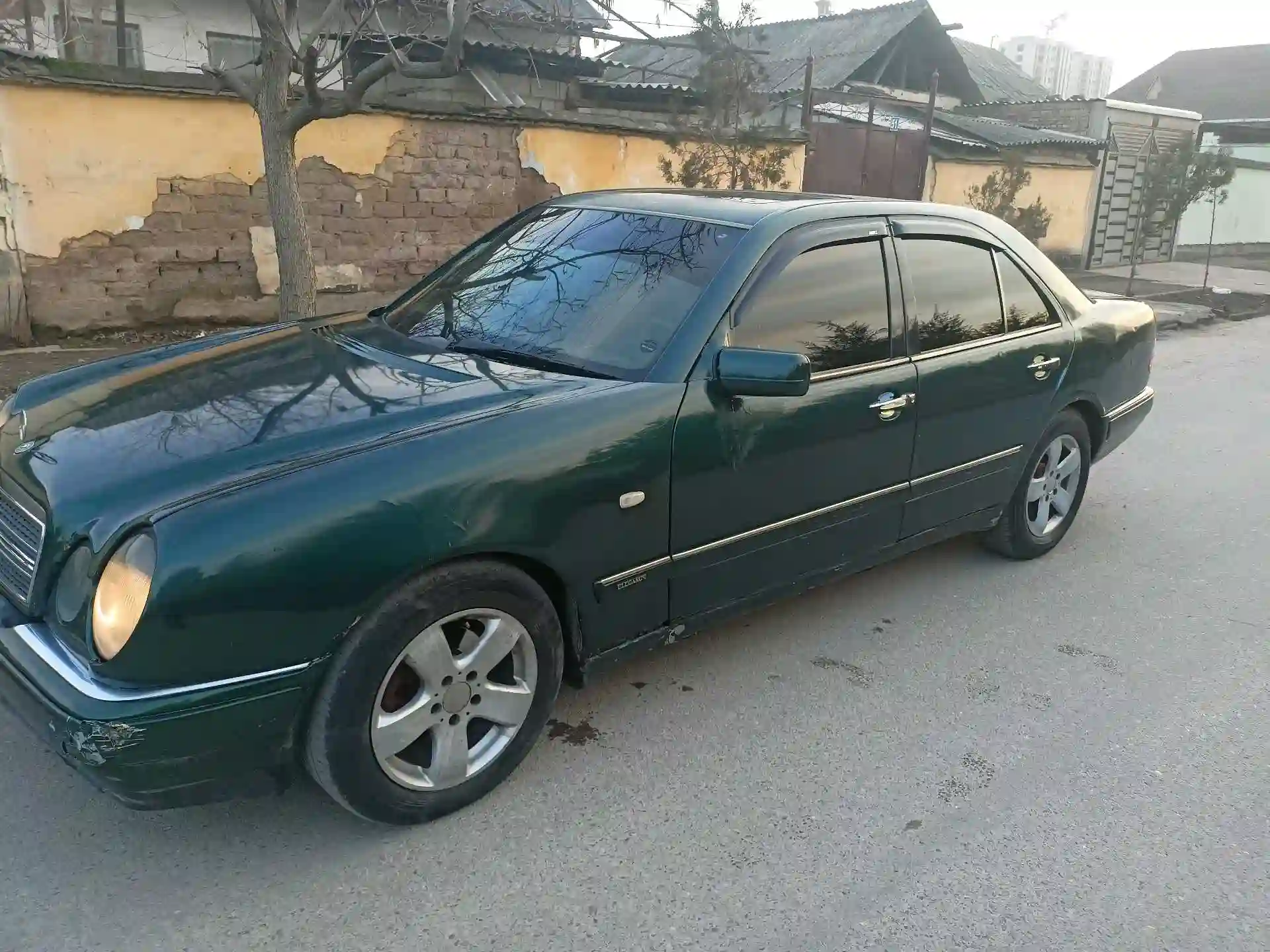 Mercedes-benz E class 1998