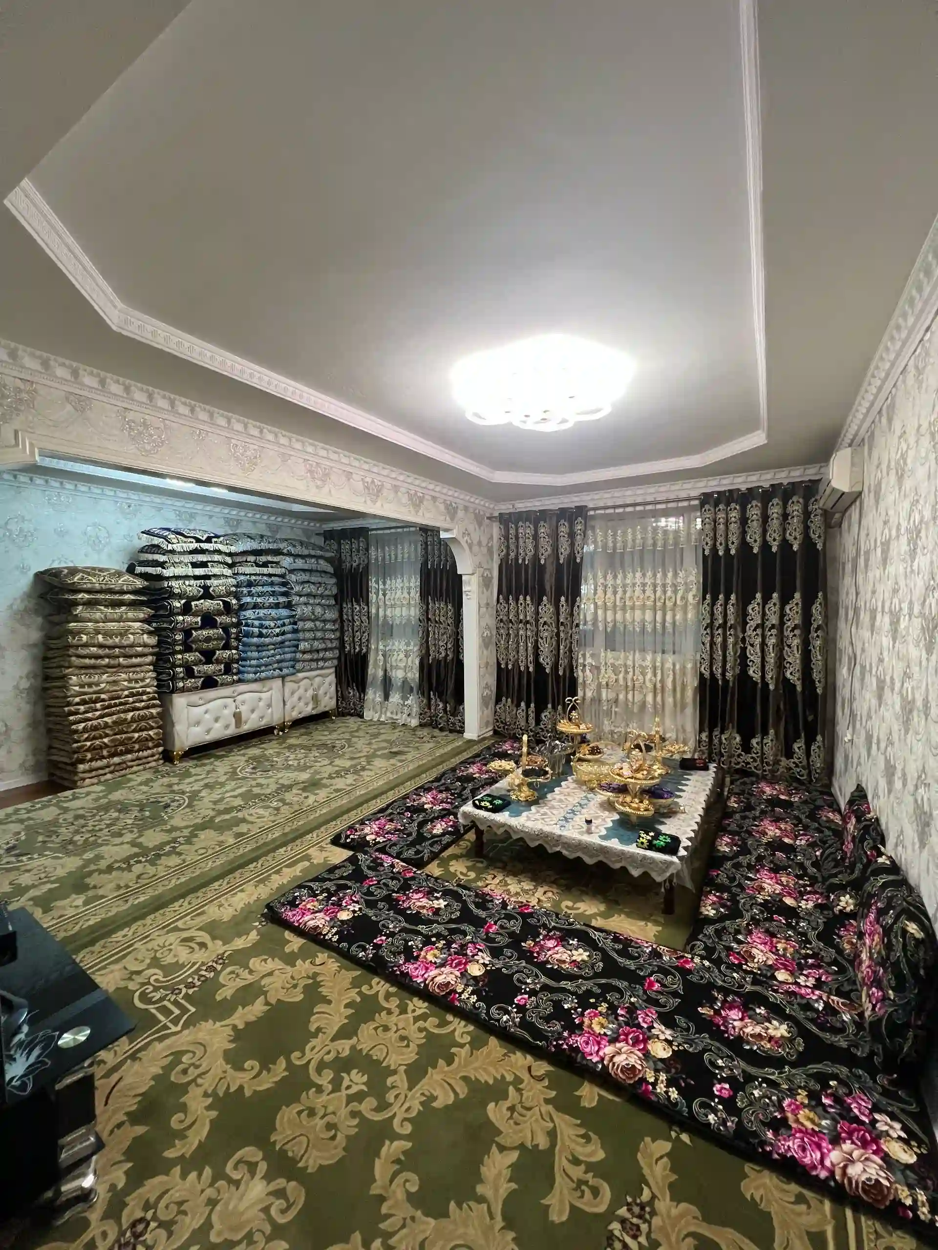 4-к квартира, 2 этаж, 99 м², н фирдавси 63 мкр — миниатюра 2