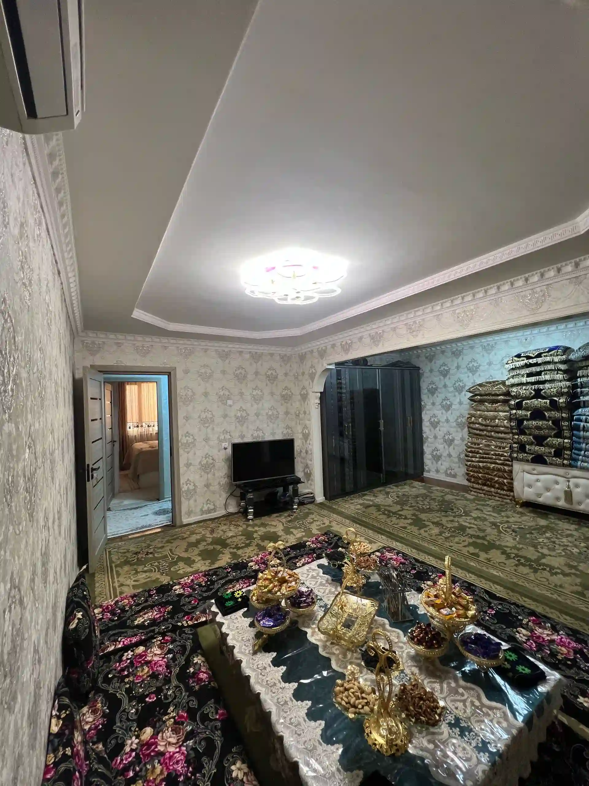 4-к квартира, 2 этаж, 99 м², н фирдавси 63 мкр — миниатюра 4