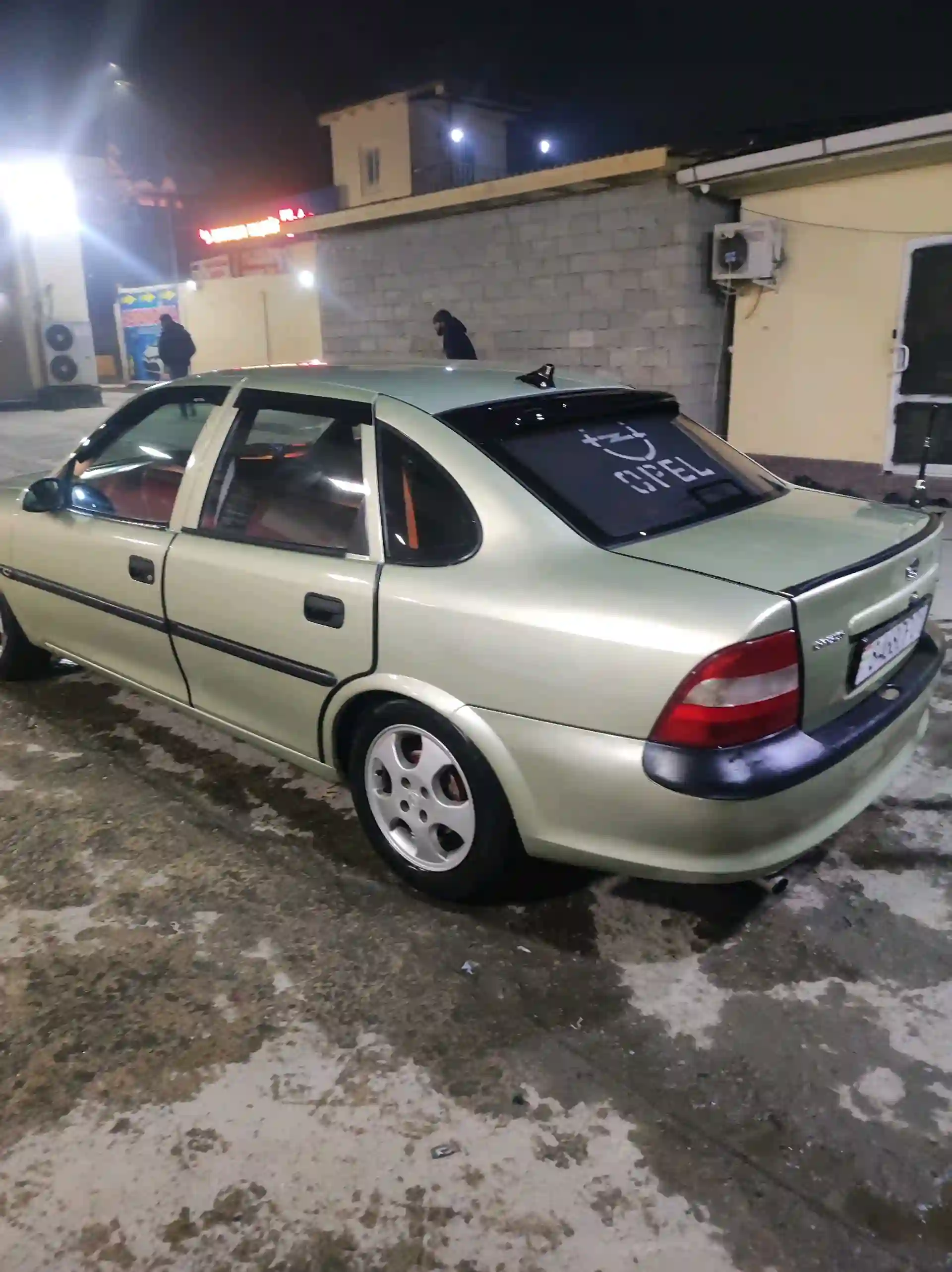 Opel Vectra b 1996