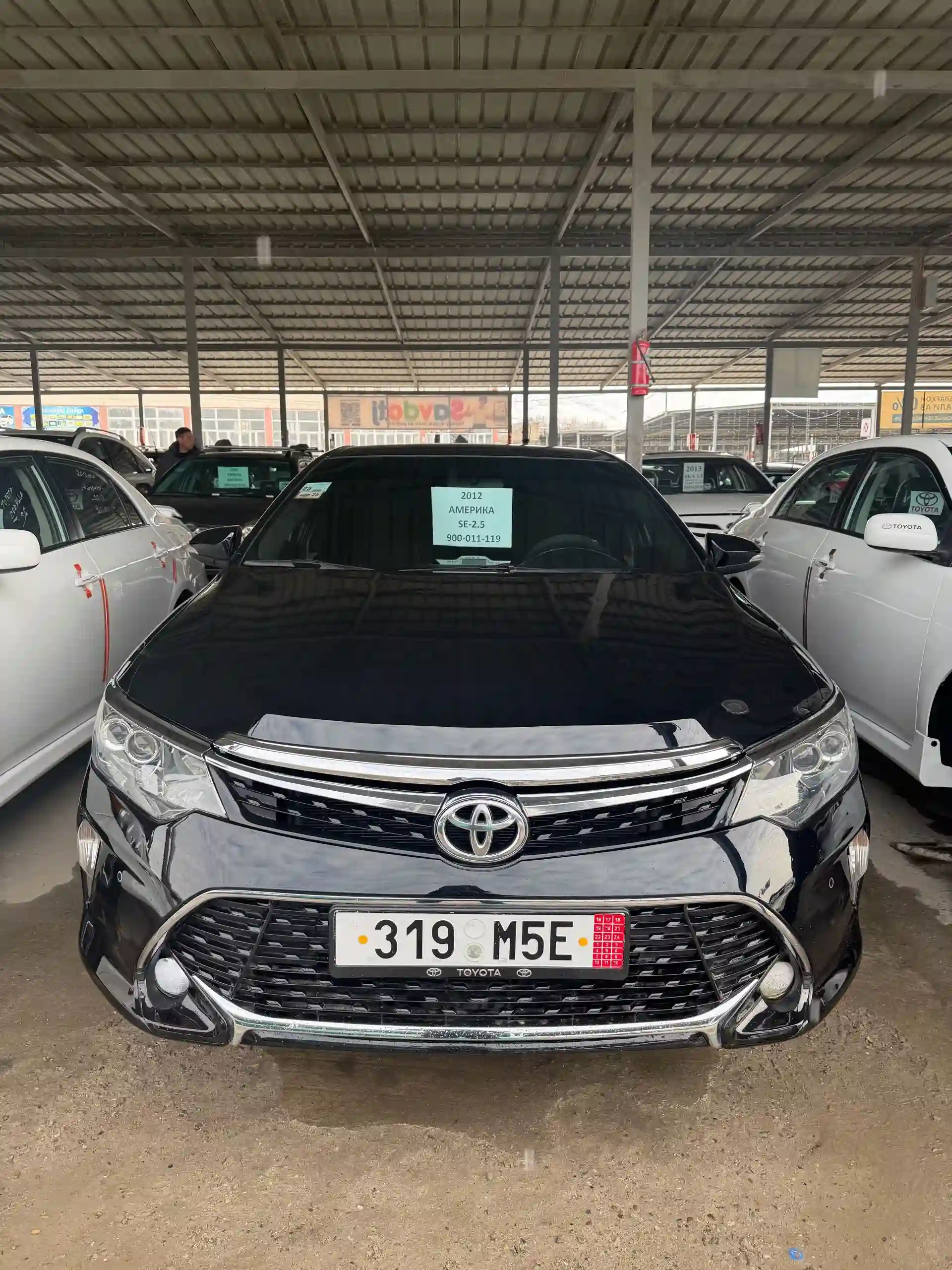 Toyota Camry 2013 — миниатюра 1