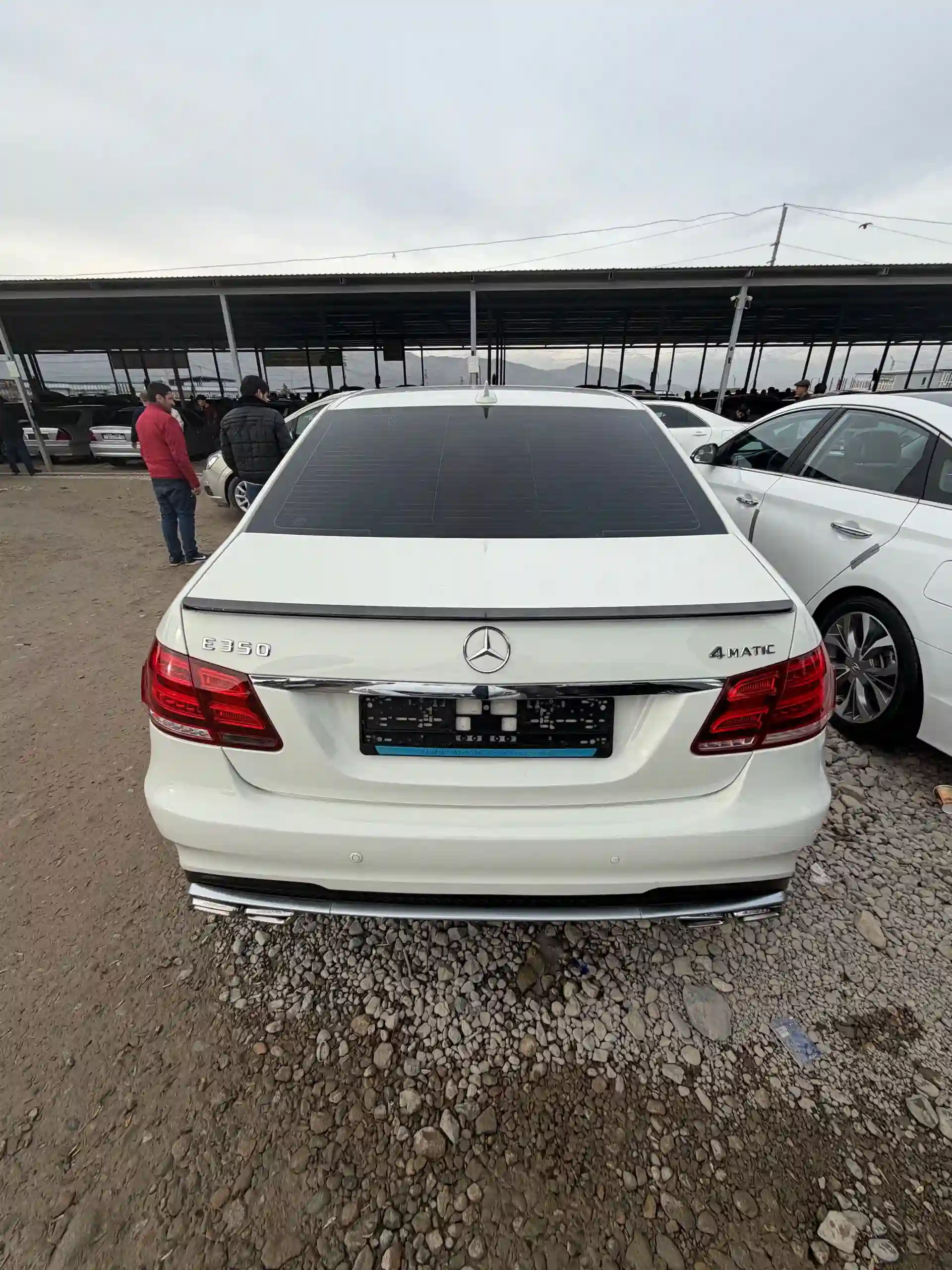 Mercedes-benz E class 2011 — миниатюра 3