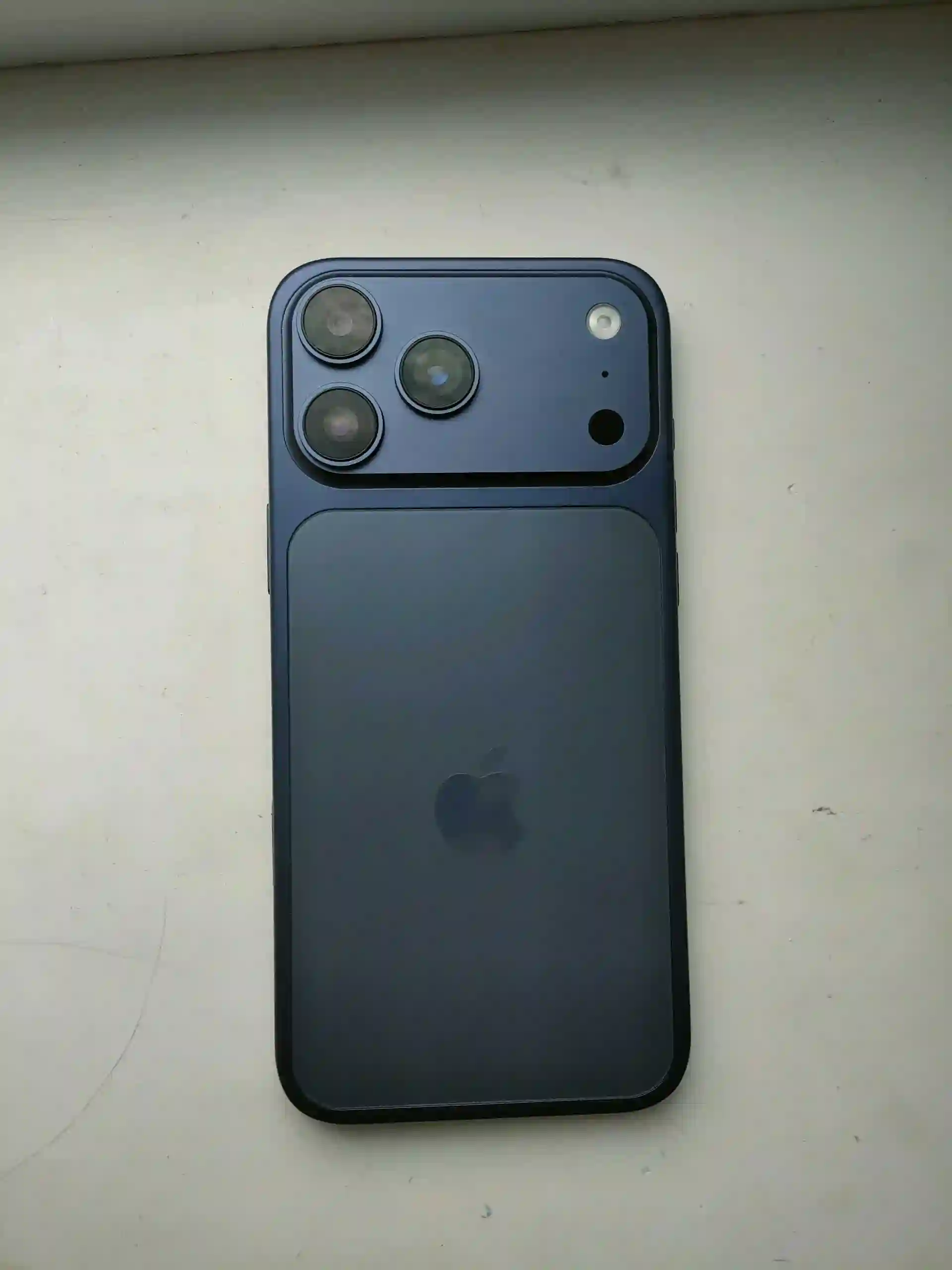 Apple iPhone 17 Pro Max 1t b