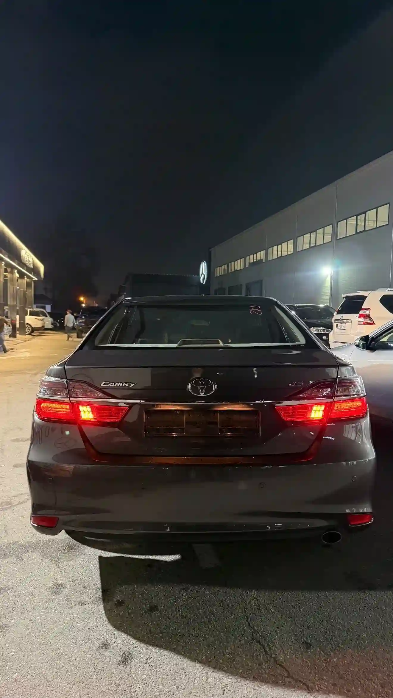 Toyota Camry 2016 — миниатюра 2