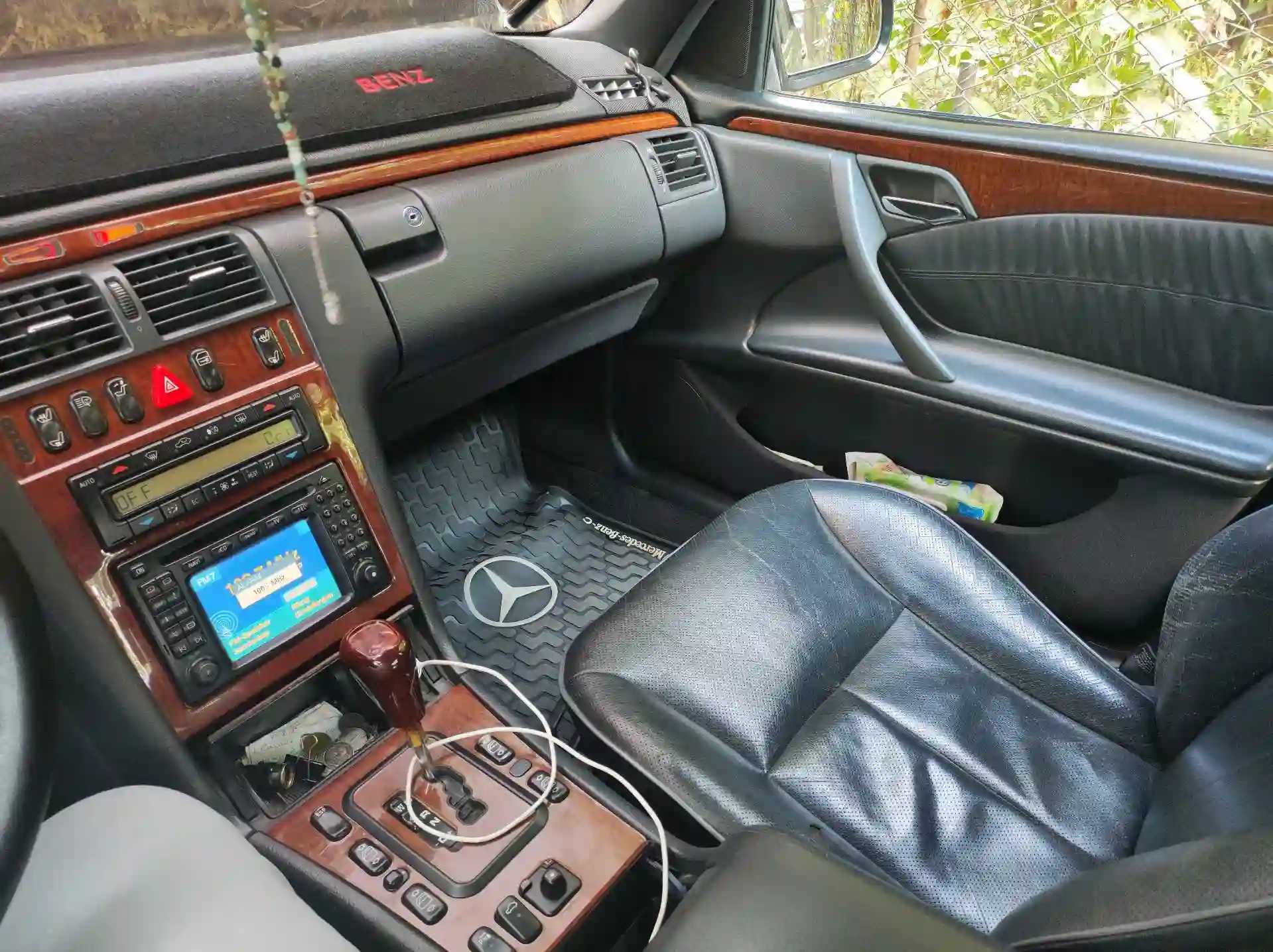 Mercedes-benz E class 2000