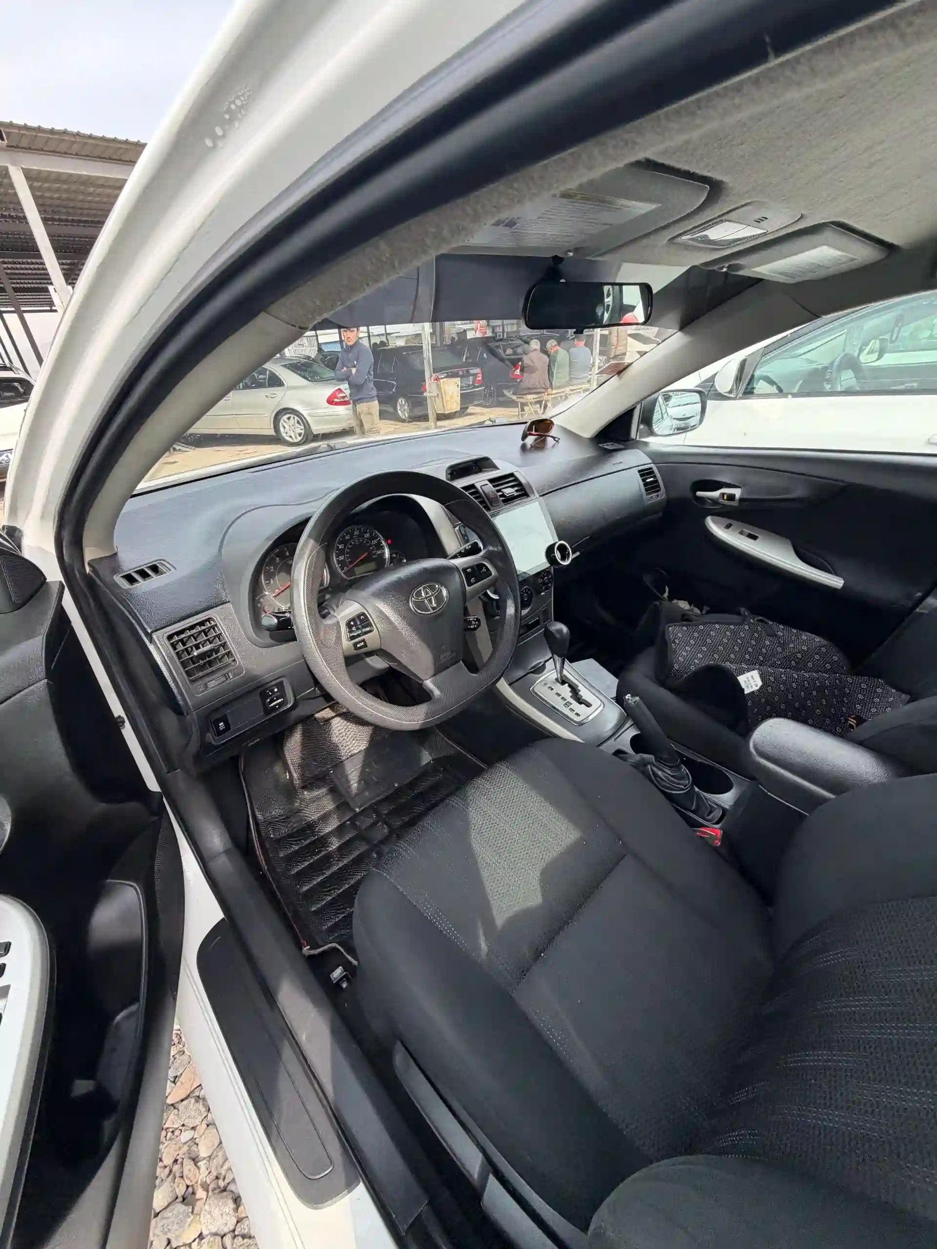 Toyota Corolla 2011 — миниатюра 6