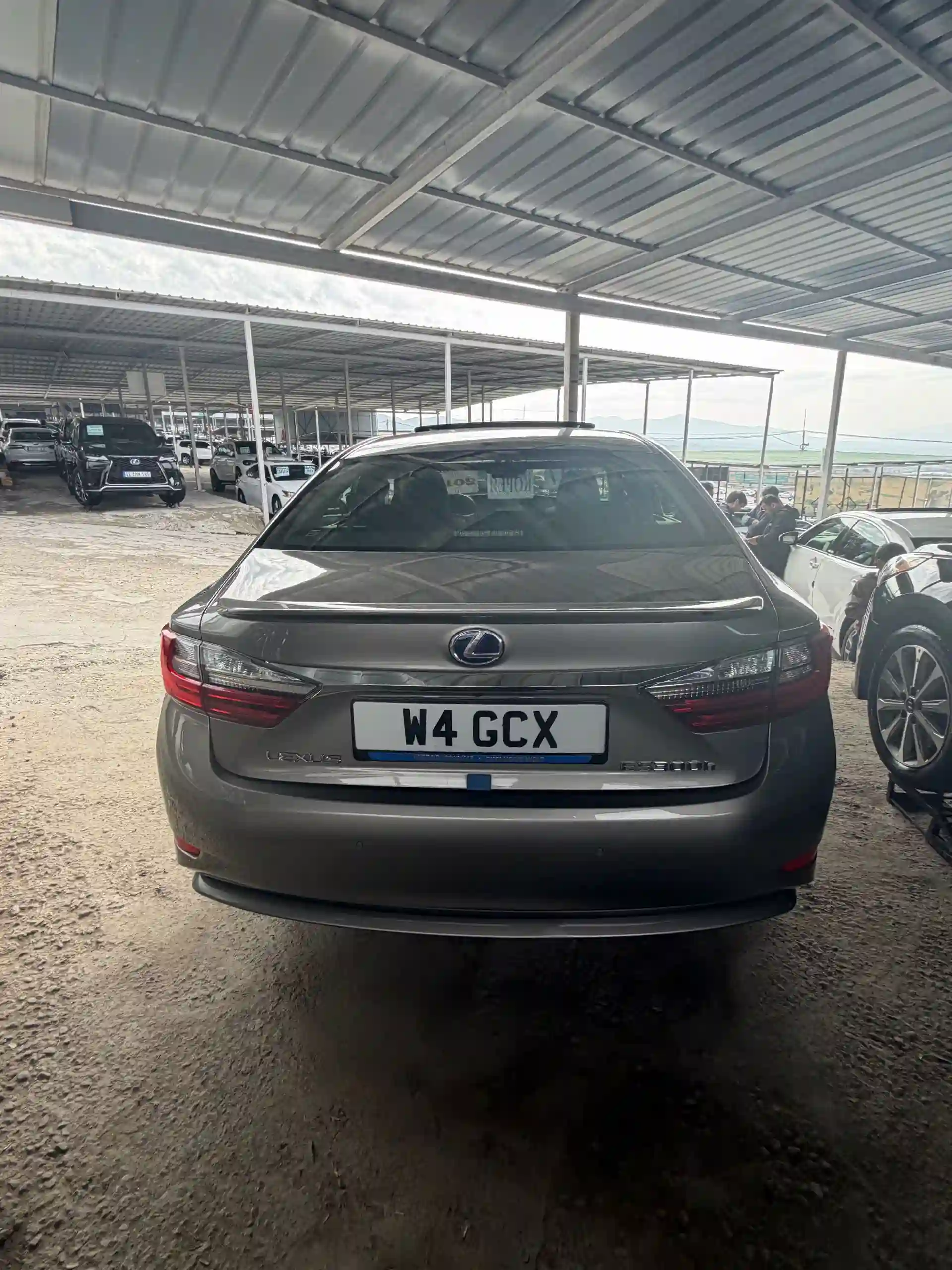 Lexus Es series 2017 — миниатюра 2