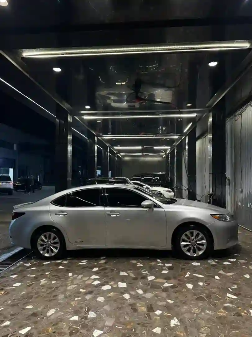 Lexus Es series 2014 — миниатюра 2