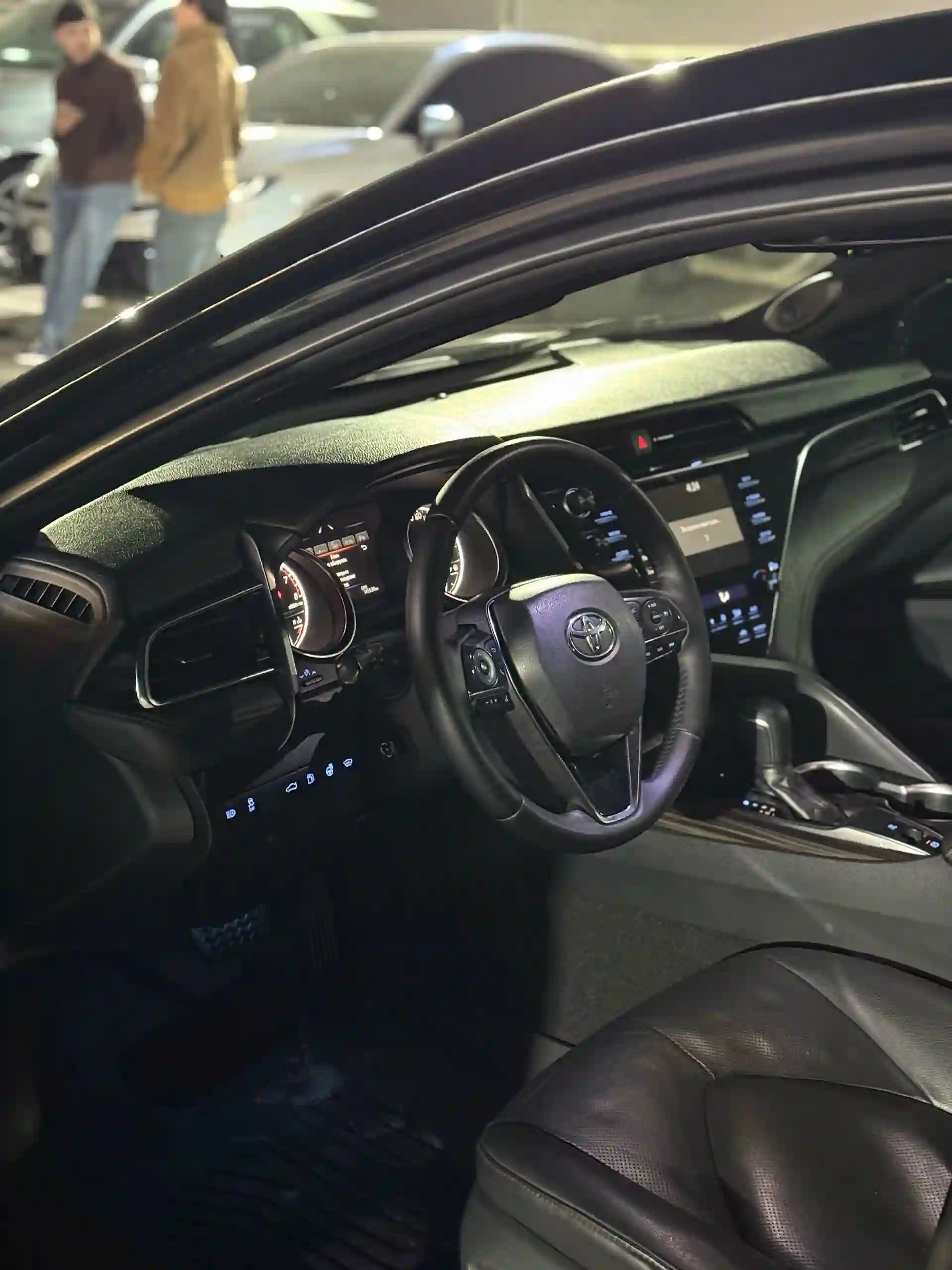 Toyota Camry 2018 — миниатюра 3