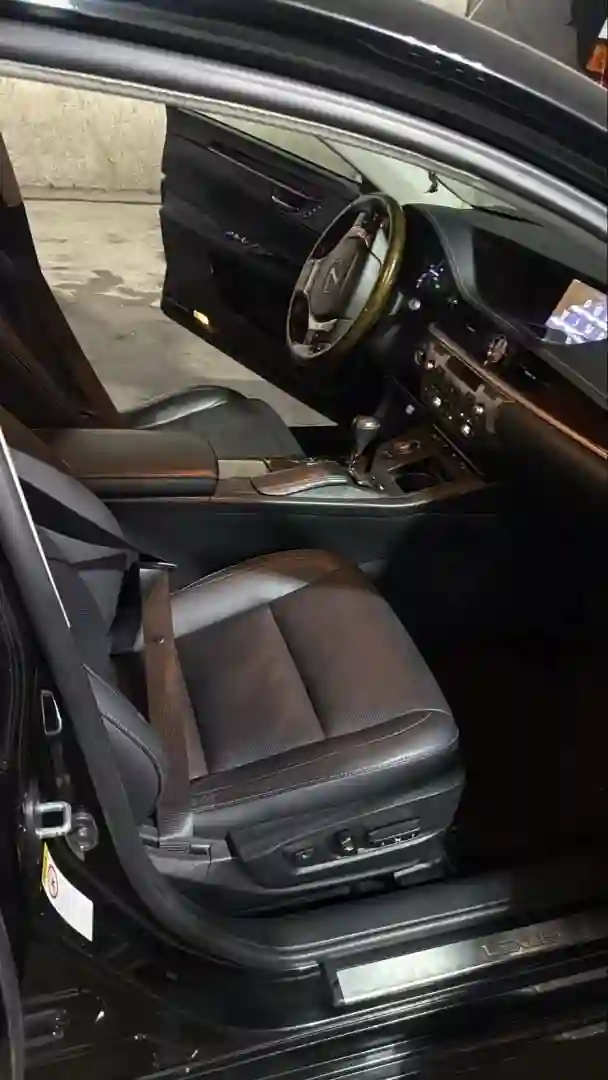 Lexus Es series 2014 — миниатюра 3