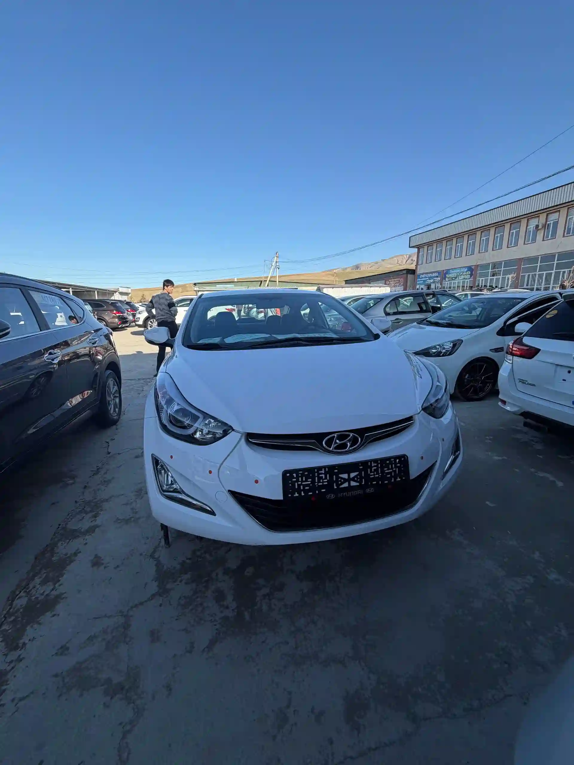 Hyundai Avante 2016