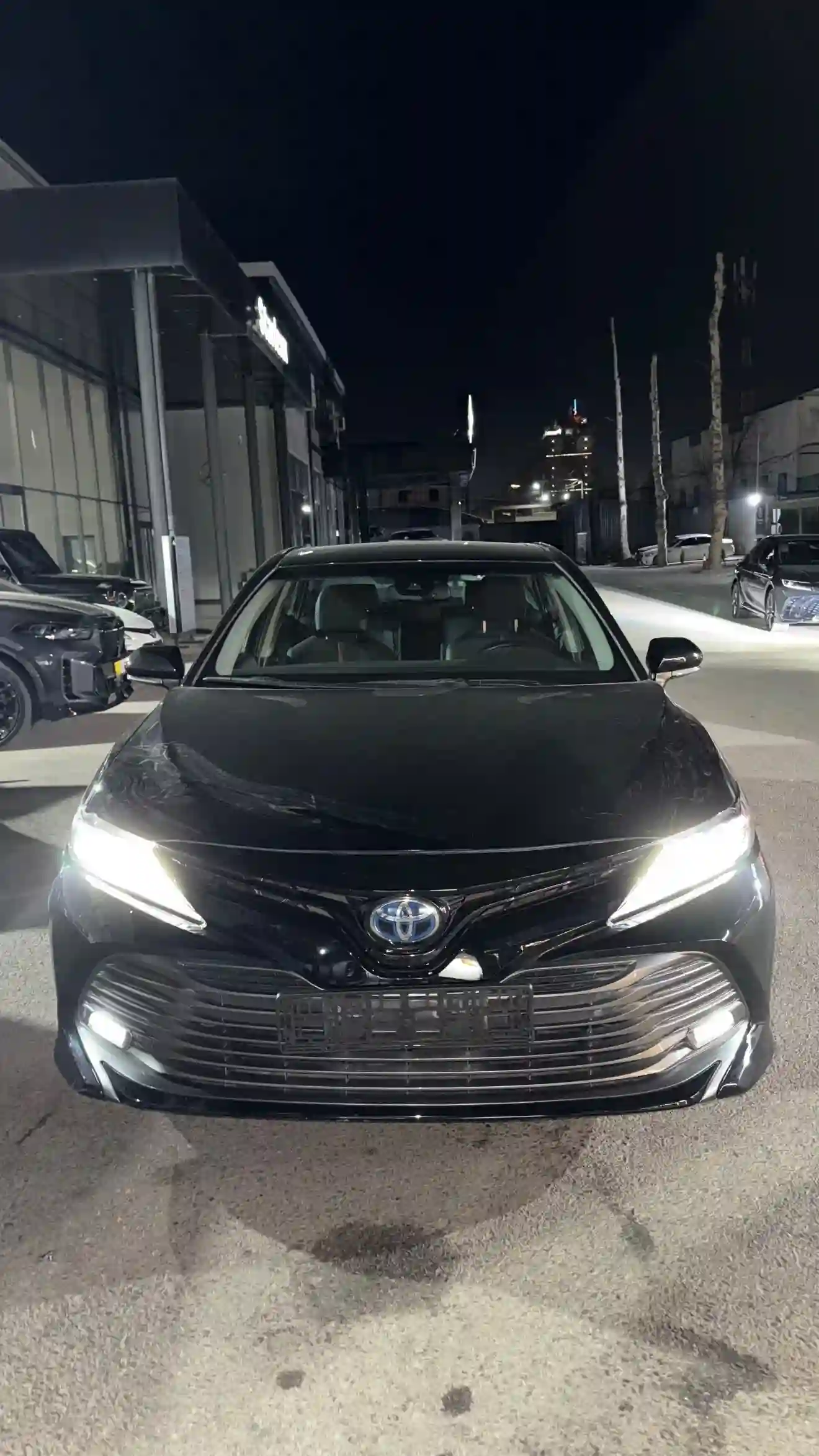 Toyota Camry 2018 — миниатюра 1