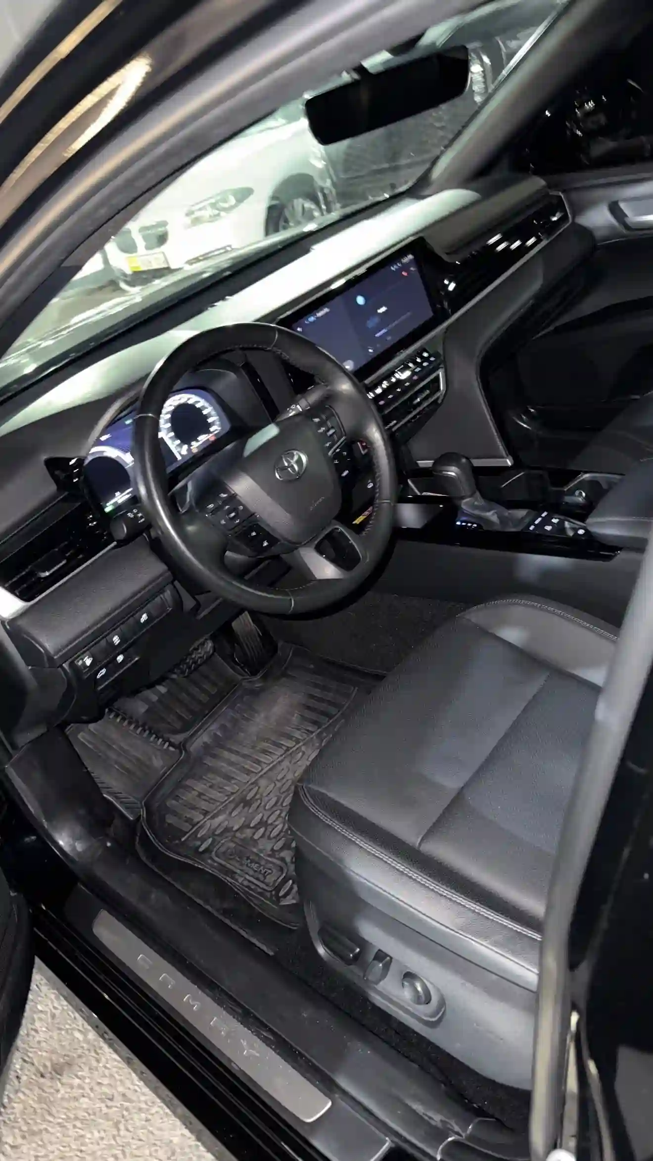 Toyota Camry 2025