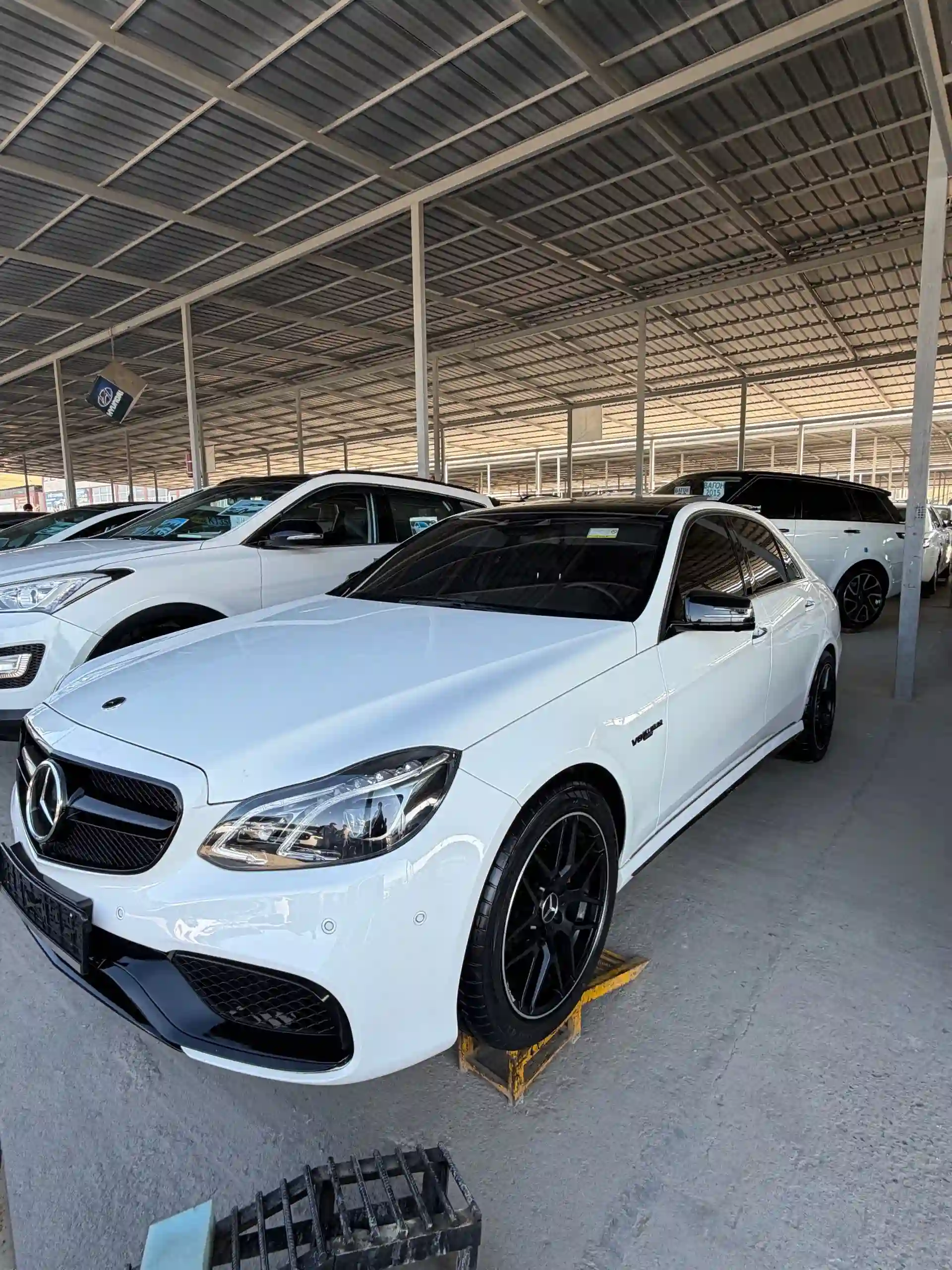 Mercedes-benz E class 2015
