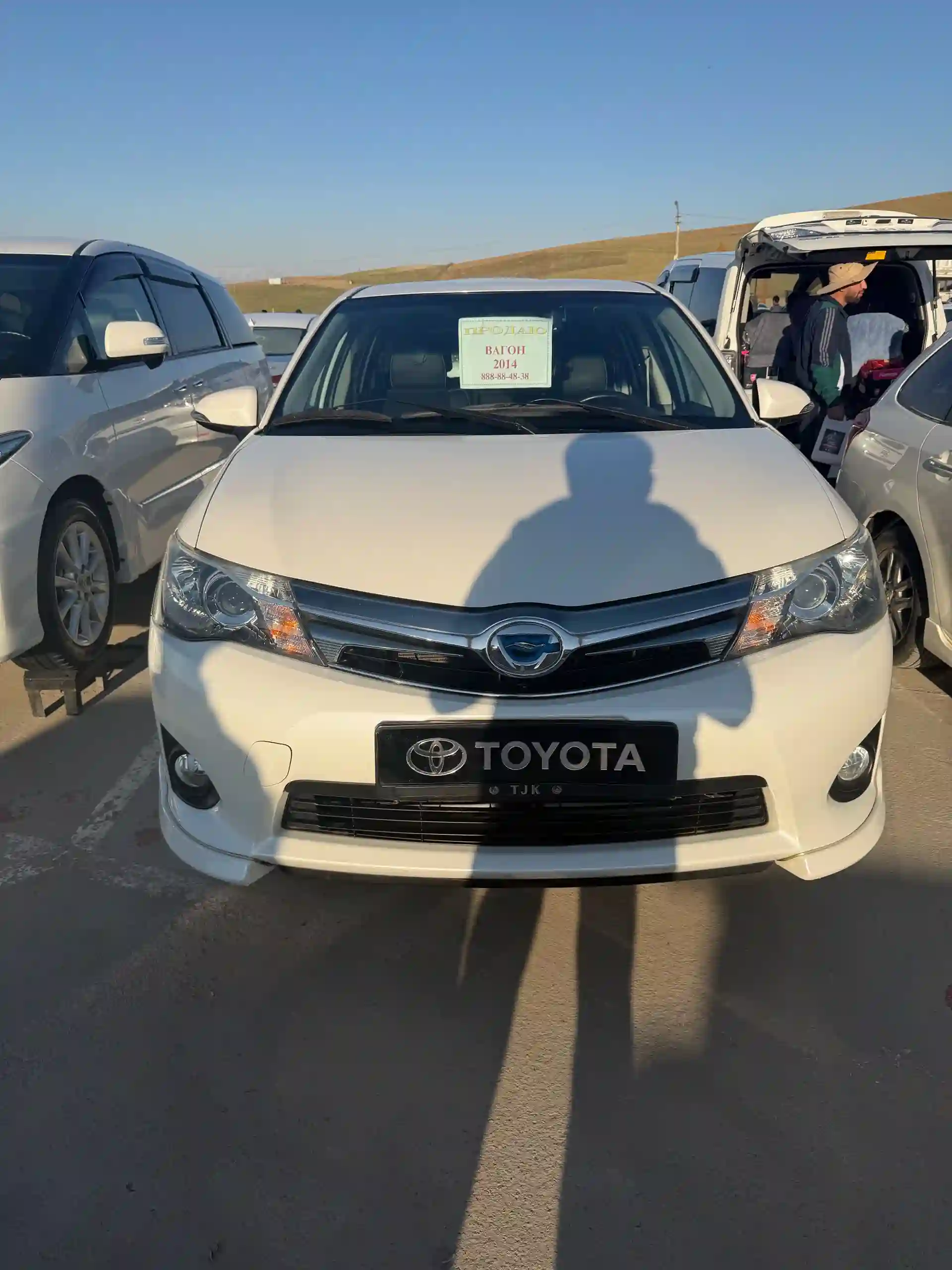 Toyota Estima 2014
