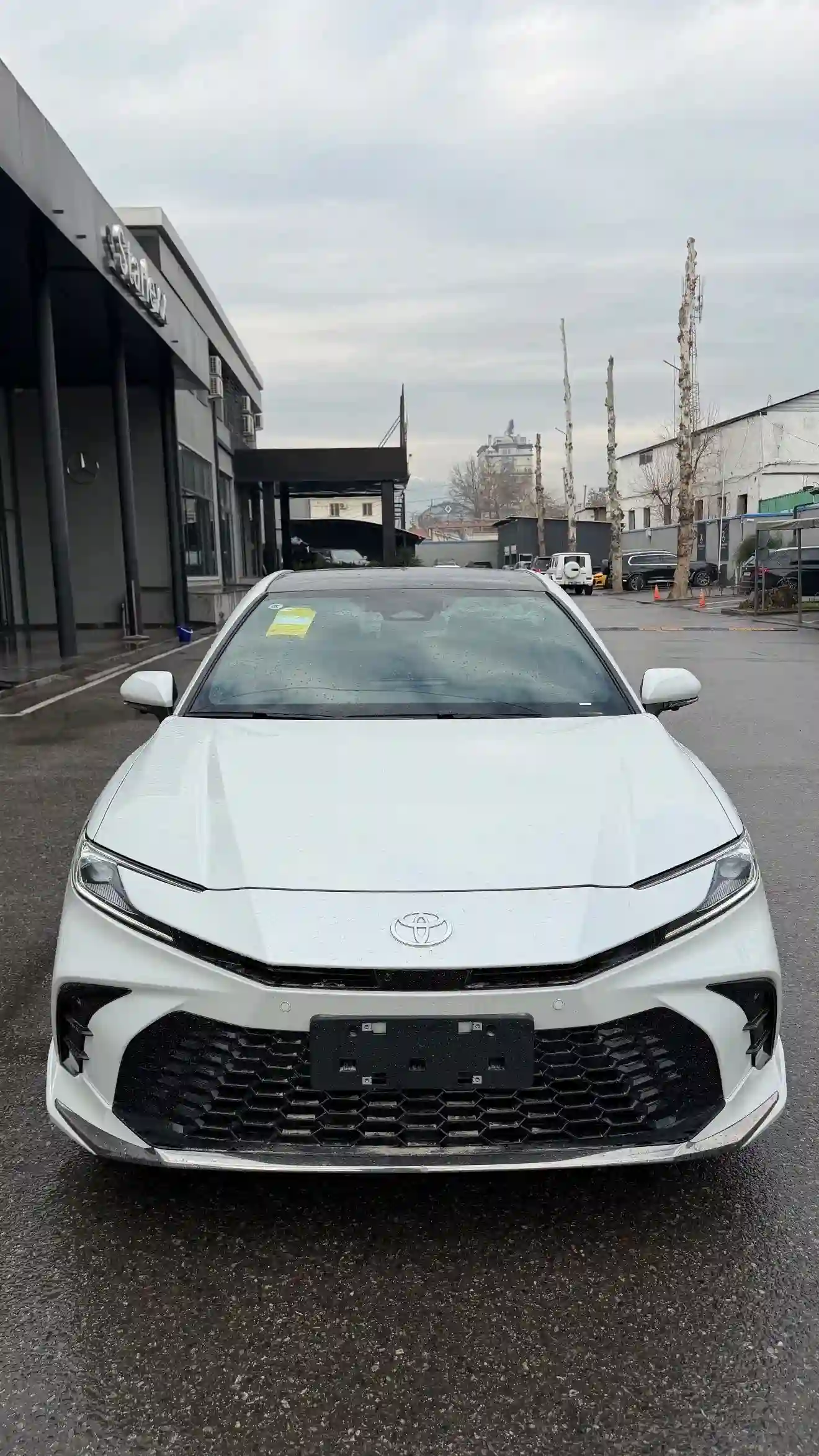 Toyota Camry 2025