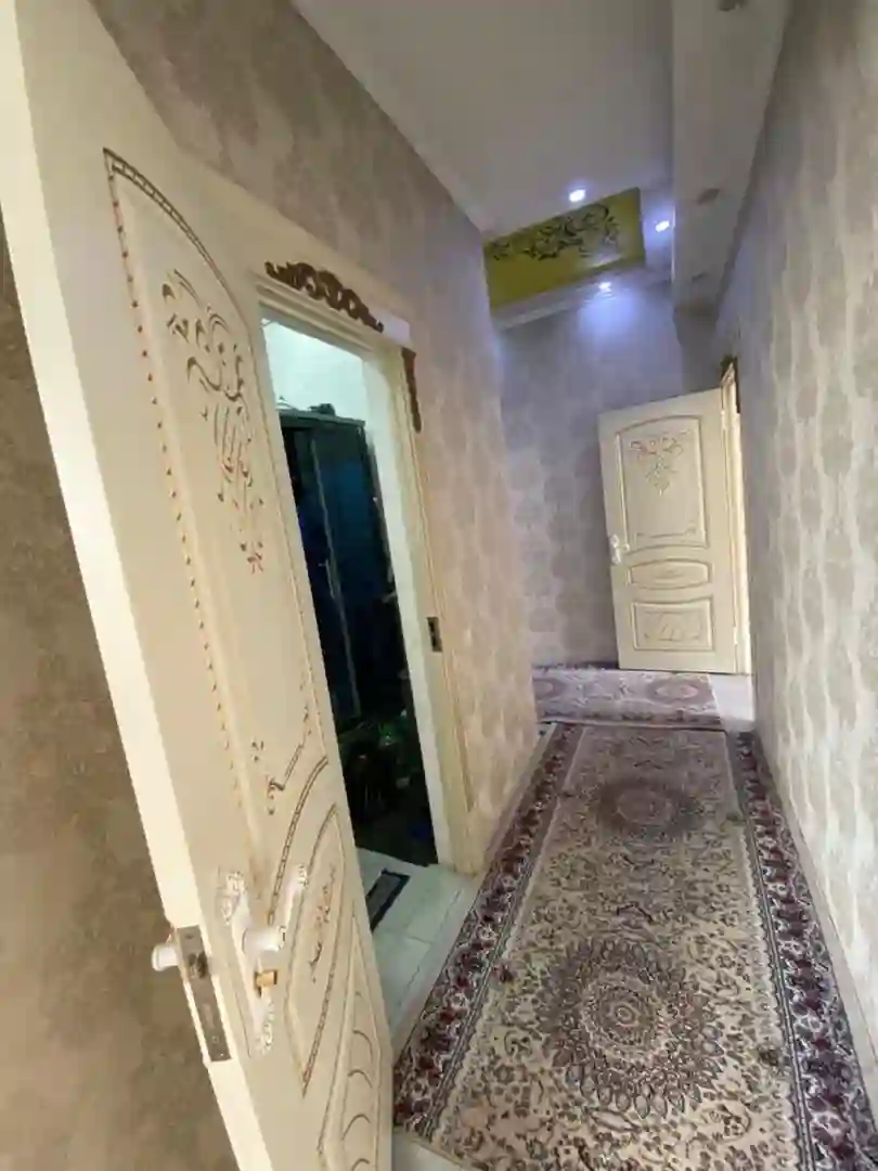2-к квартира, 7 этаж, 60 м², 82мкр — миниатюра 3