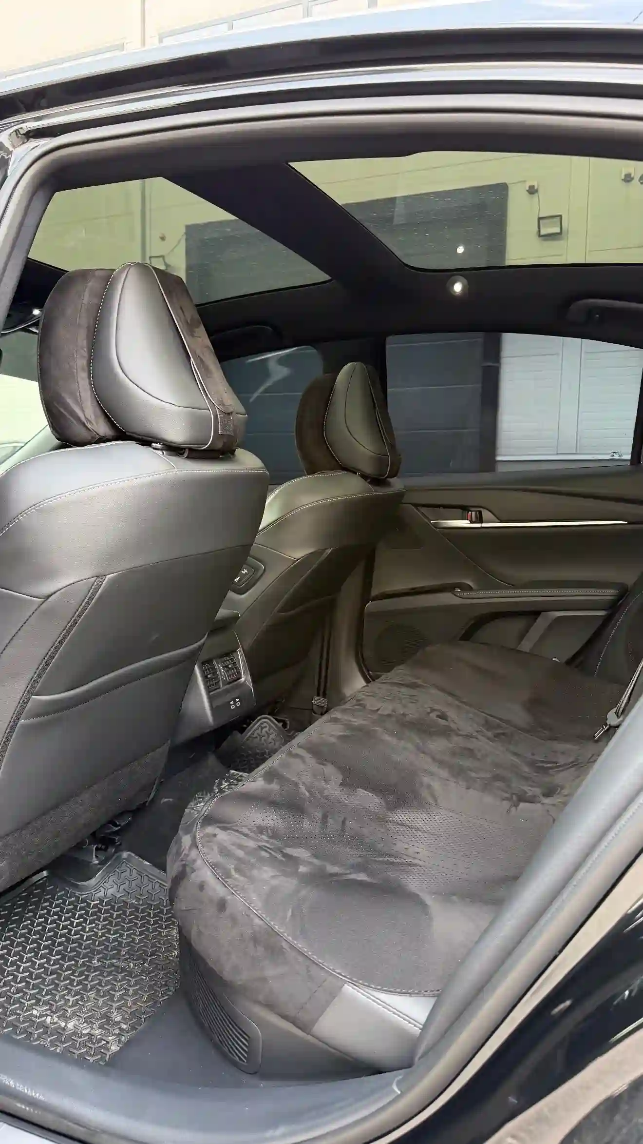 Toyota Camry 2025