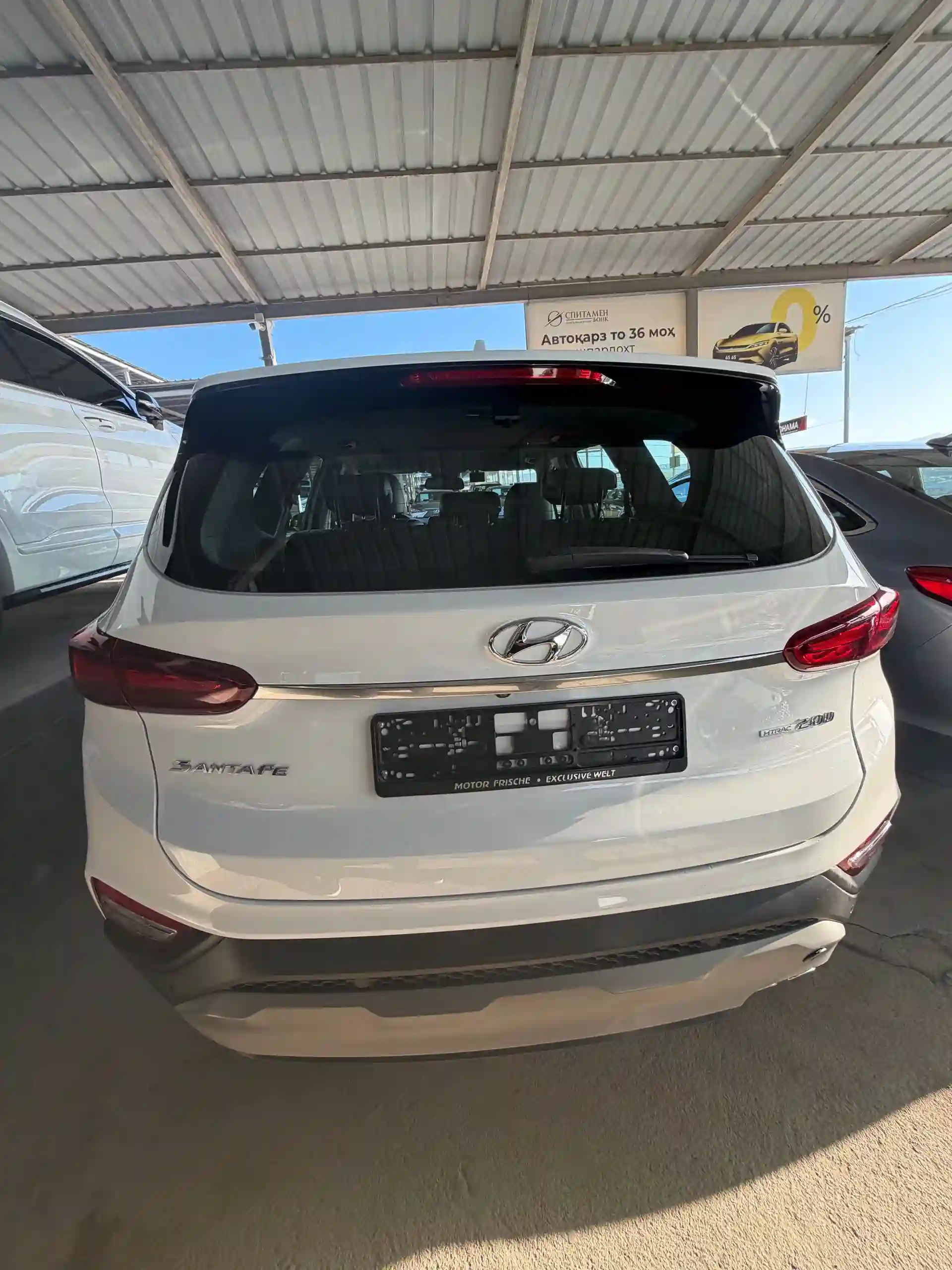 Hyundai Santa fe 2018 — миниатюра 3