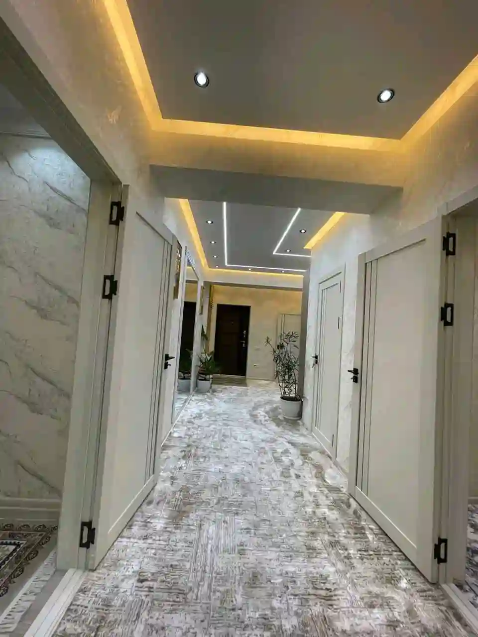 2-к квартира, Цокольный этаж, 98 м², 19мкр