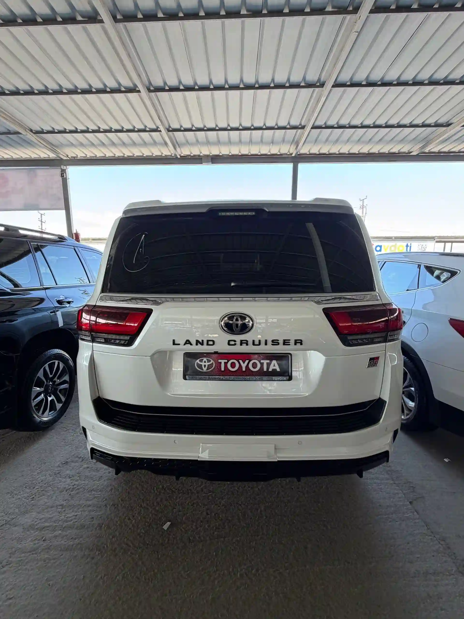 Toyota Land cruiser 2024