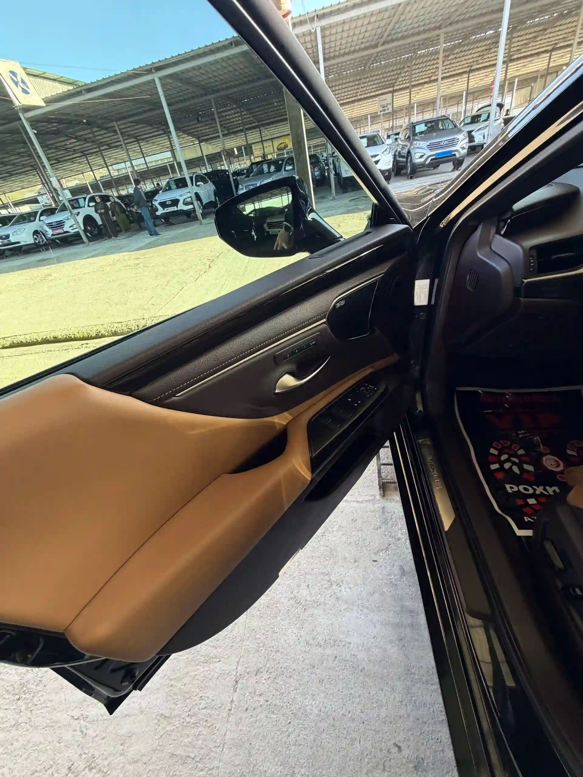 Lexus Es series 2019