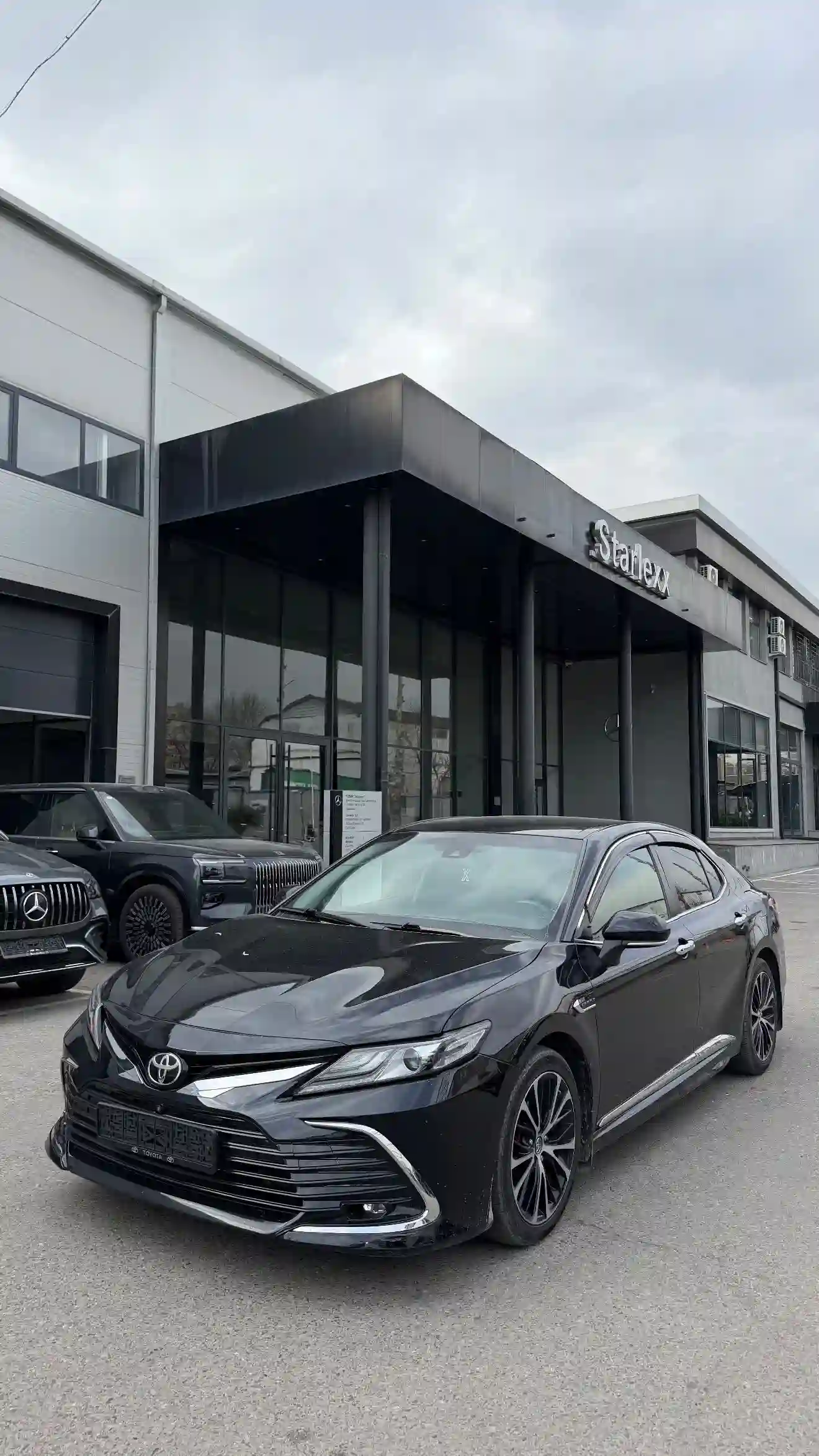 Toyota Camry 2018 — миниатюра 2