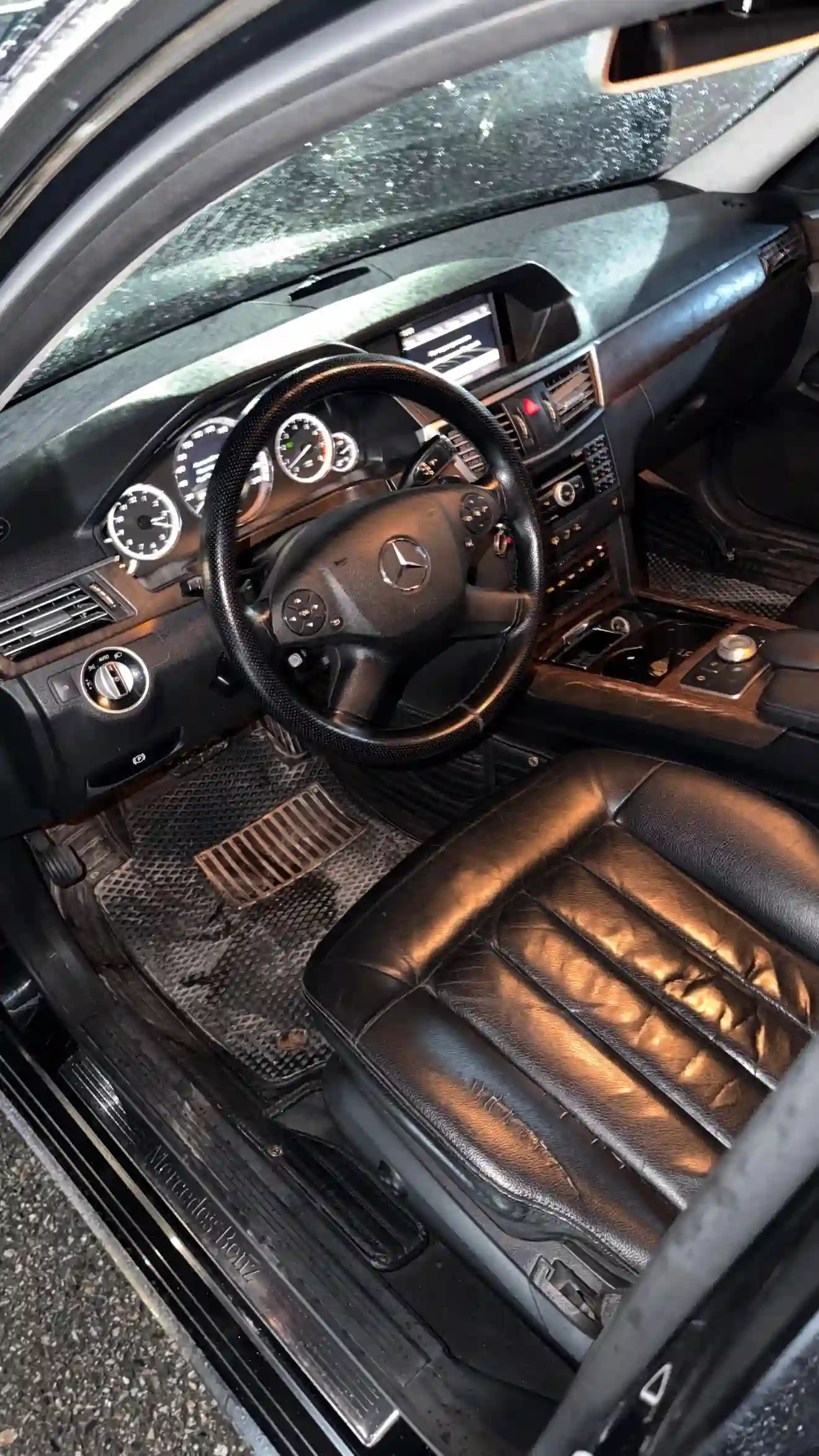 Mercedes-benz E class 2012 — миниатюра 5
