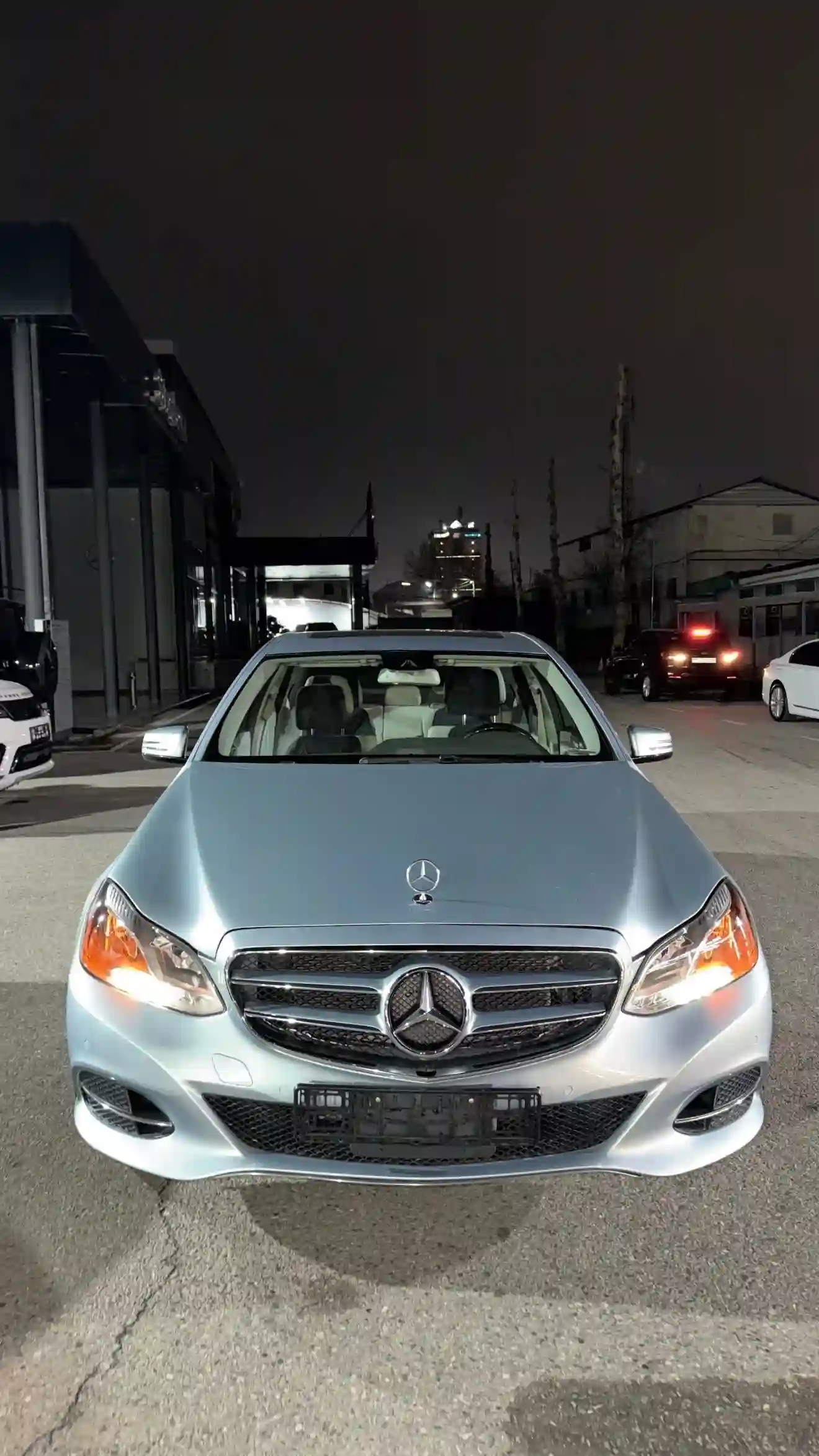 Mercedes-benz E class 2015 — миниатюра 1